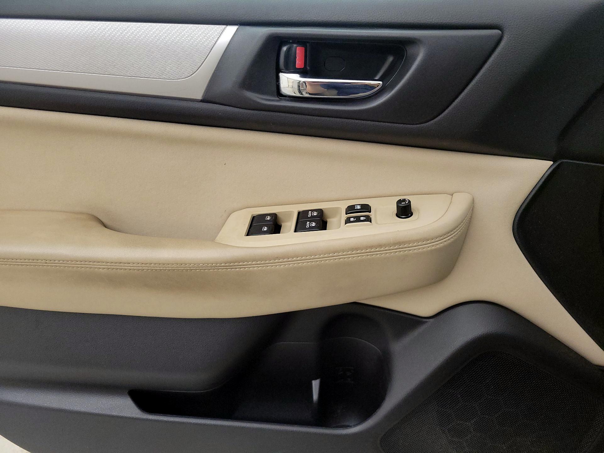 Thumbnail: 2015 Subaru Legacy - 12