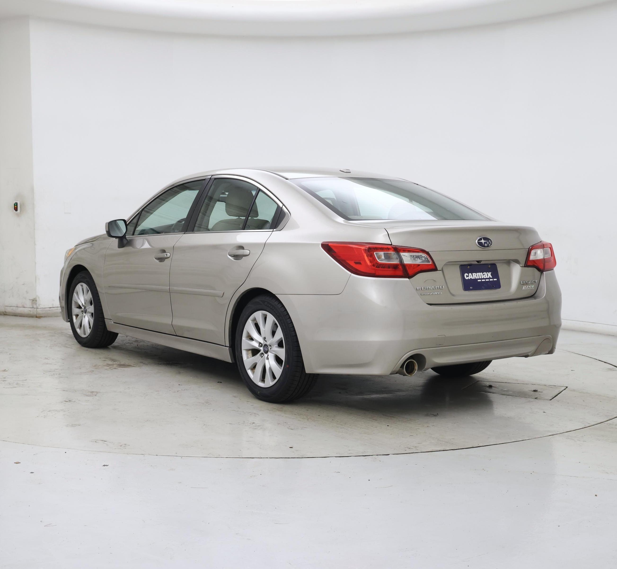 Thumbnail: 2015 Subaru Legacy - 2