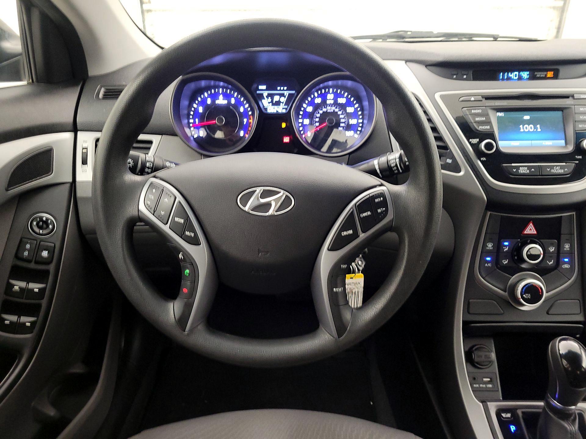 Thumbnail: 2016 Hyundai Elantra - 10