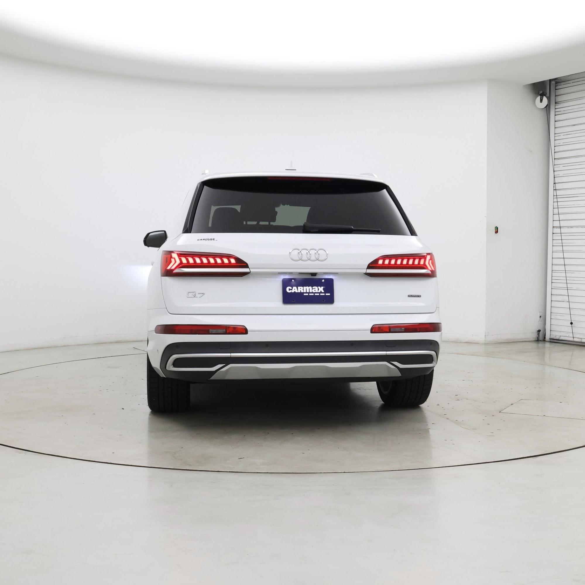 Thumbnail: 2021 Audi Q7 - 6