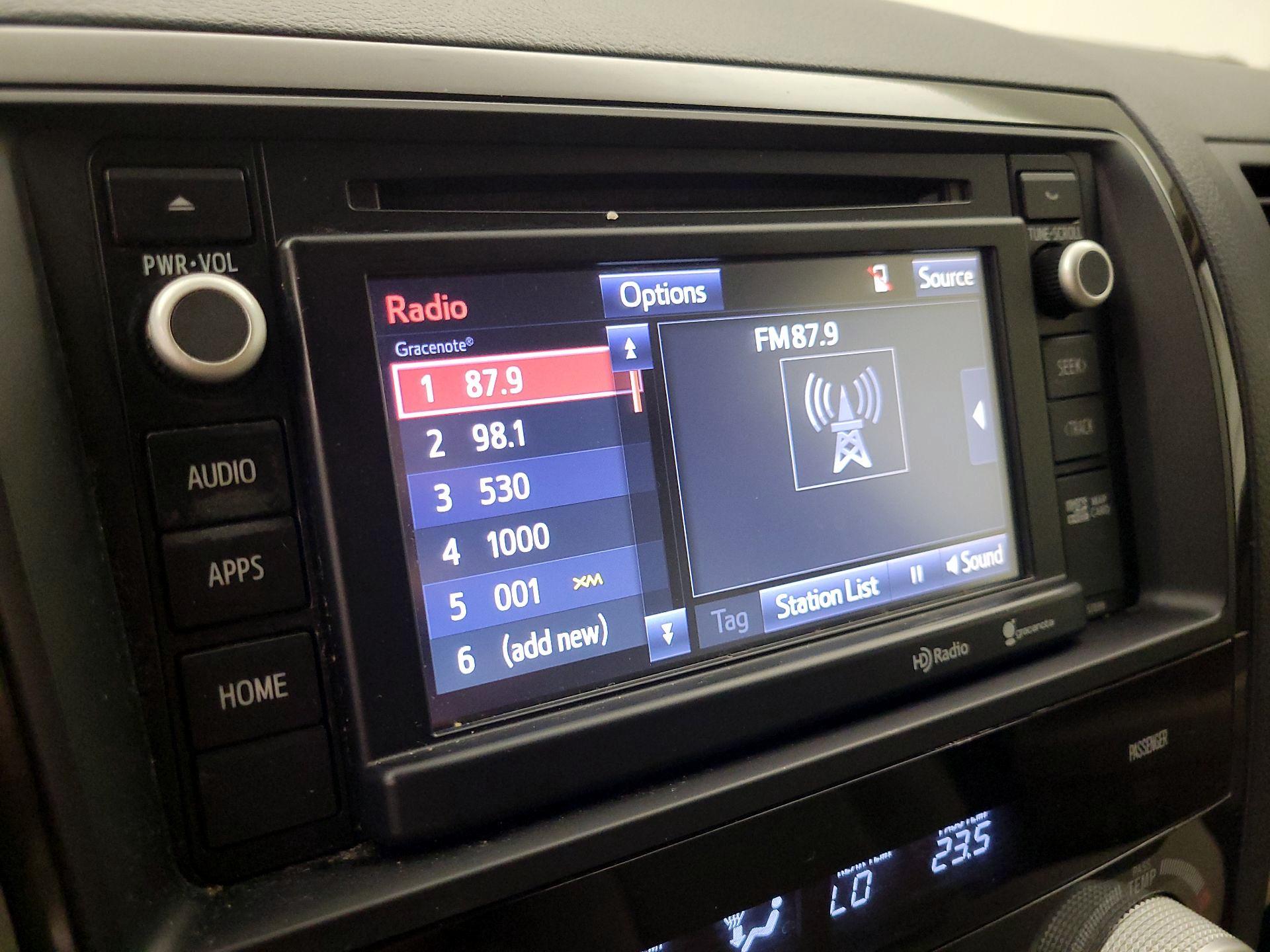 Thumbnail: 2015 Toyota Sequoia - 15
