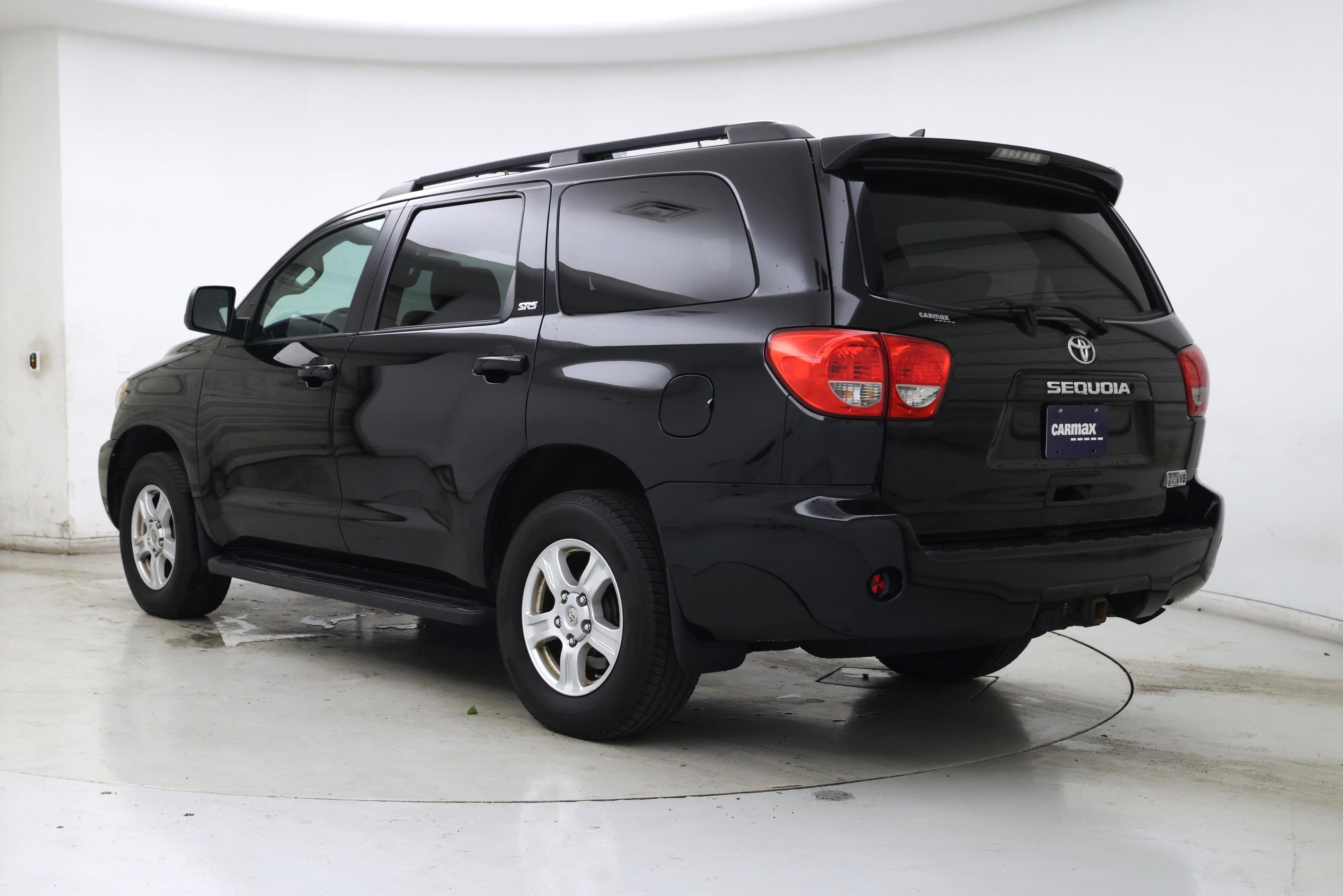 Thumbnail: 2015 Toyota Sequoia - 2