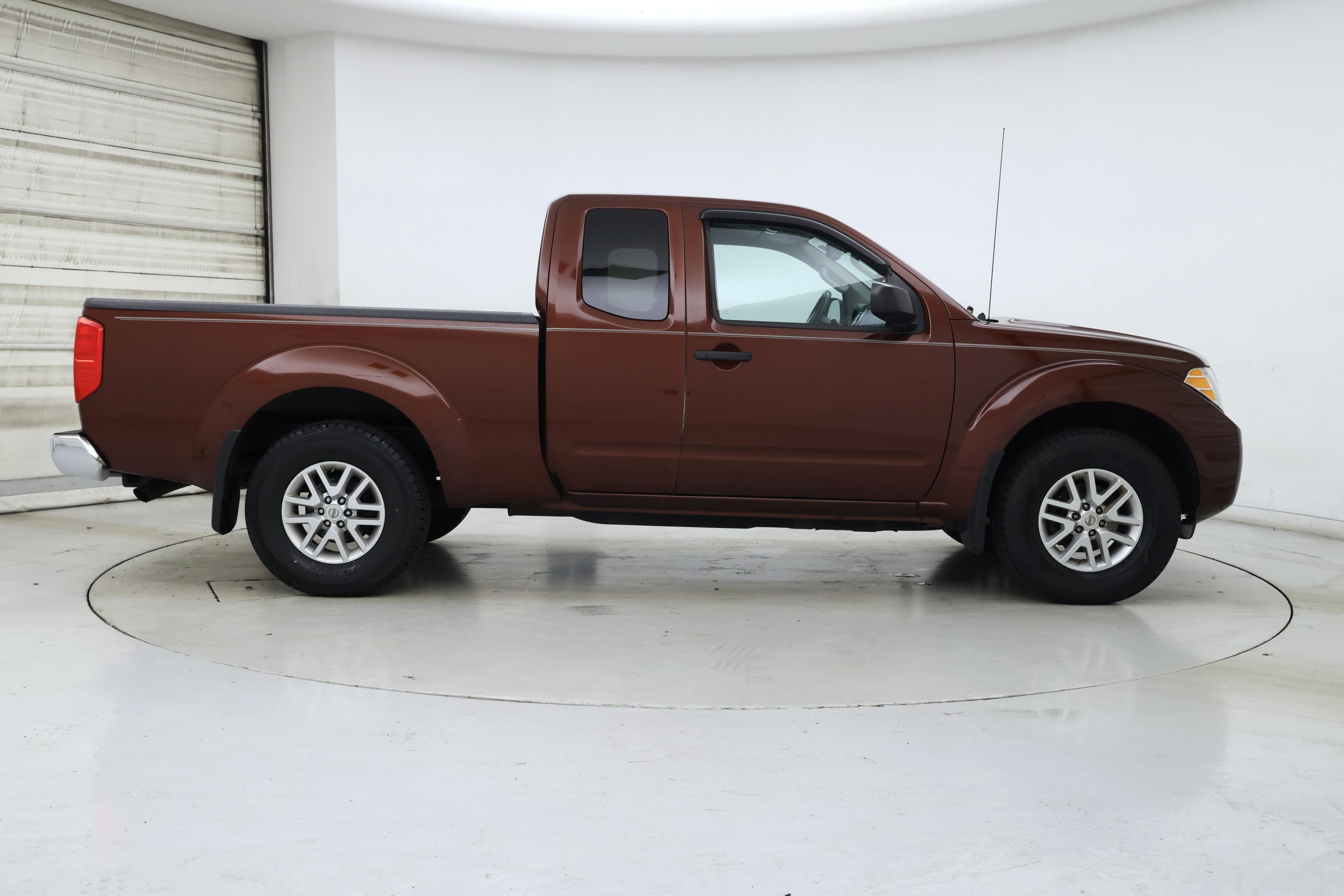 Thumbnail: 2017 Nissan Frontier - 7