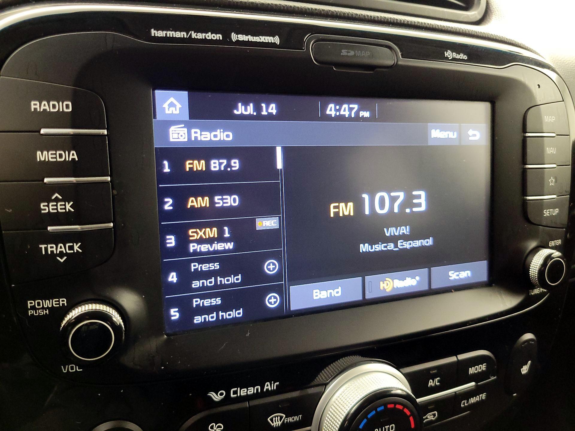 Thumbnail: 2019 Kia Soul - 16