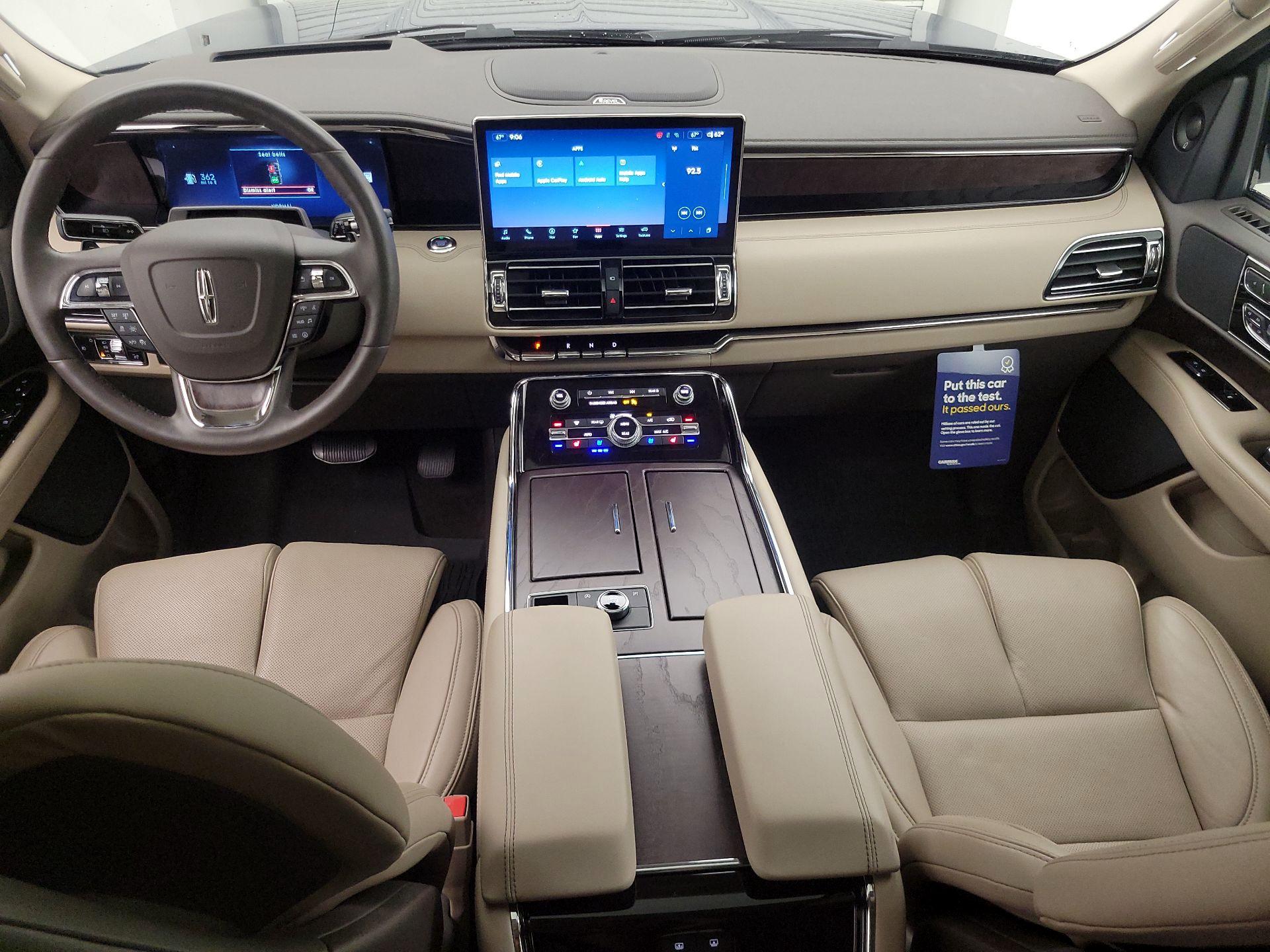 Thumbnail: 2023 Lincoln Navigator - 9
