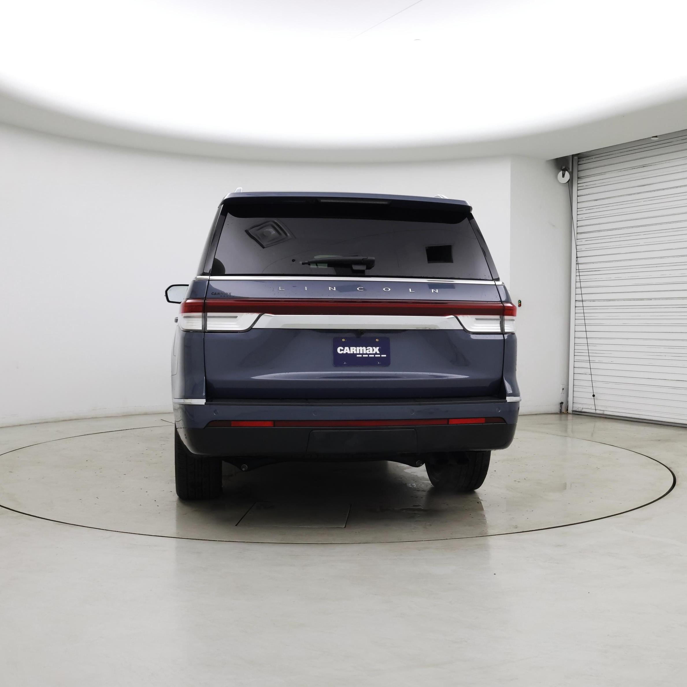 Thumbnail: 2023 Lincoln Navigator - 6
