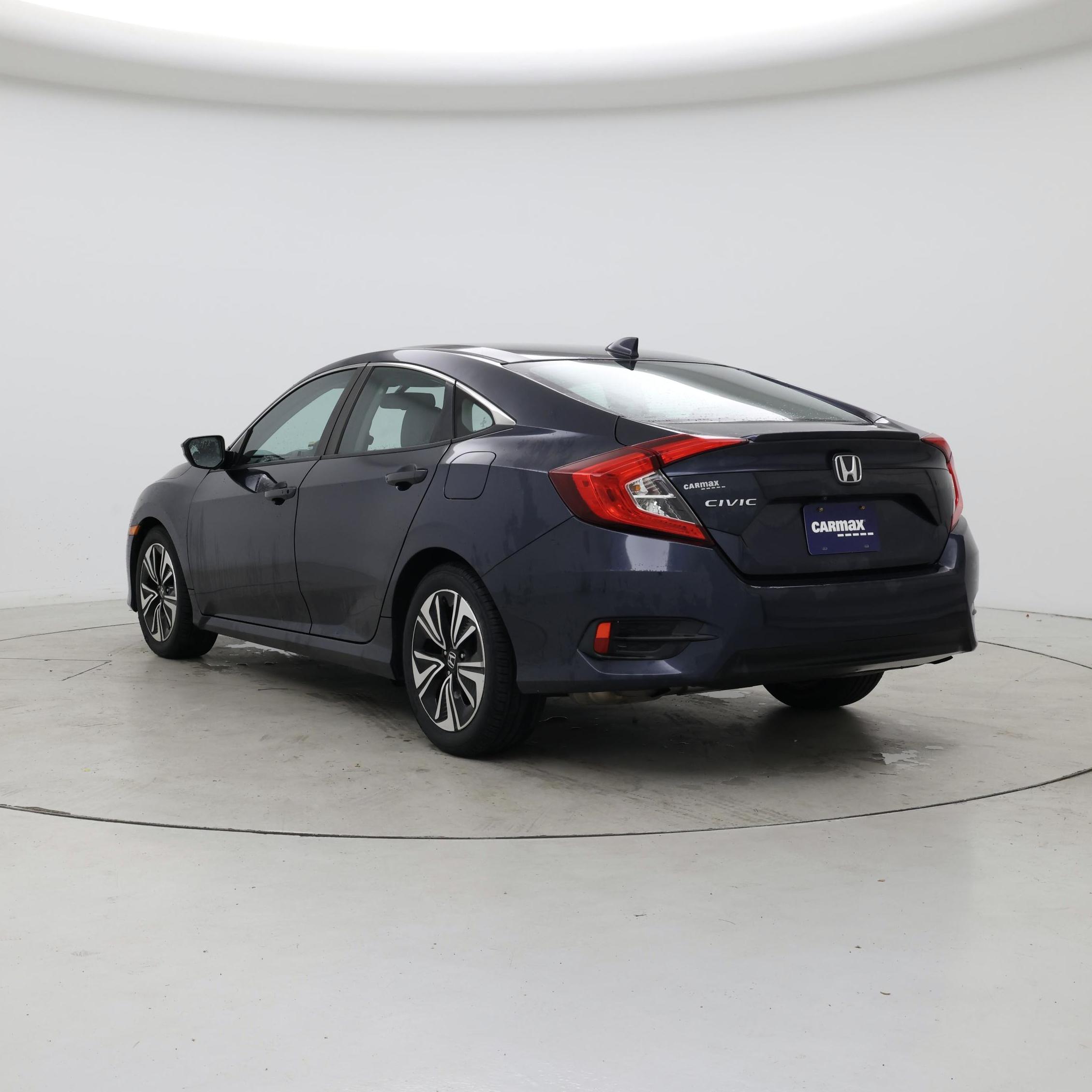 Thumbnail: 2016 Honda Civic - 2