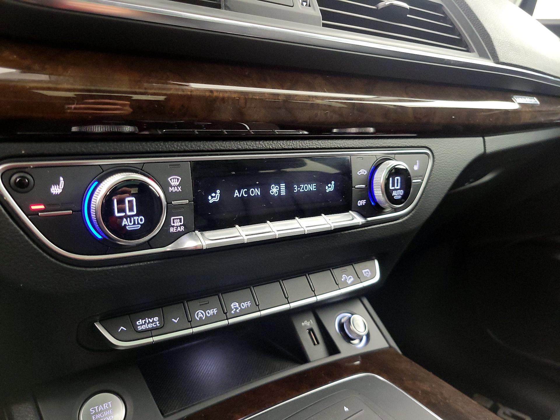 Thumbnail: 2019 Audi Q5 - 16