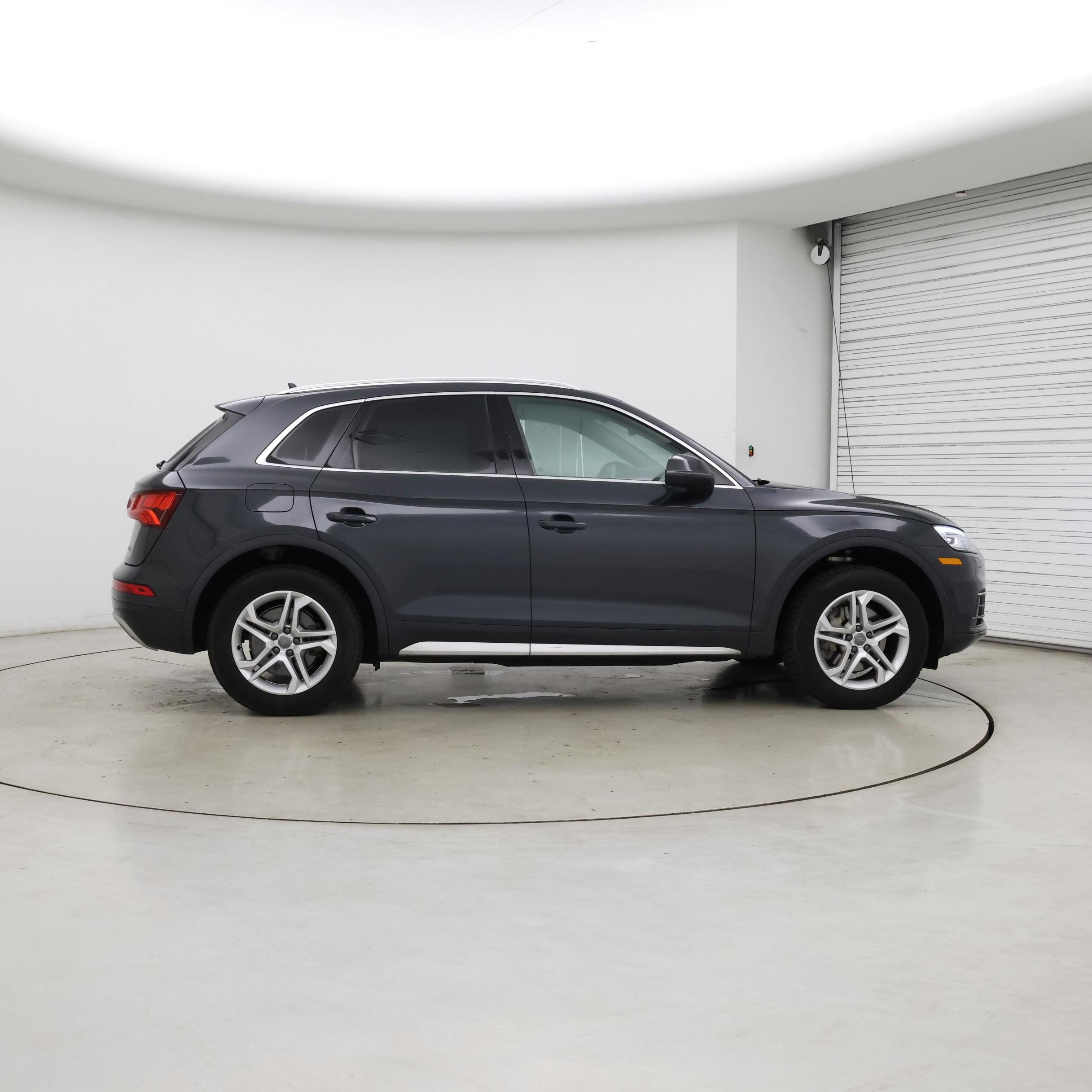 Thumbnail: 2019 Audi Q5 - 7