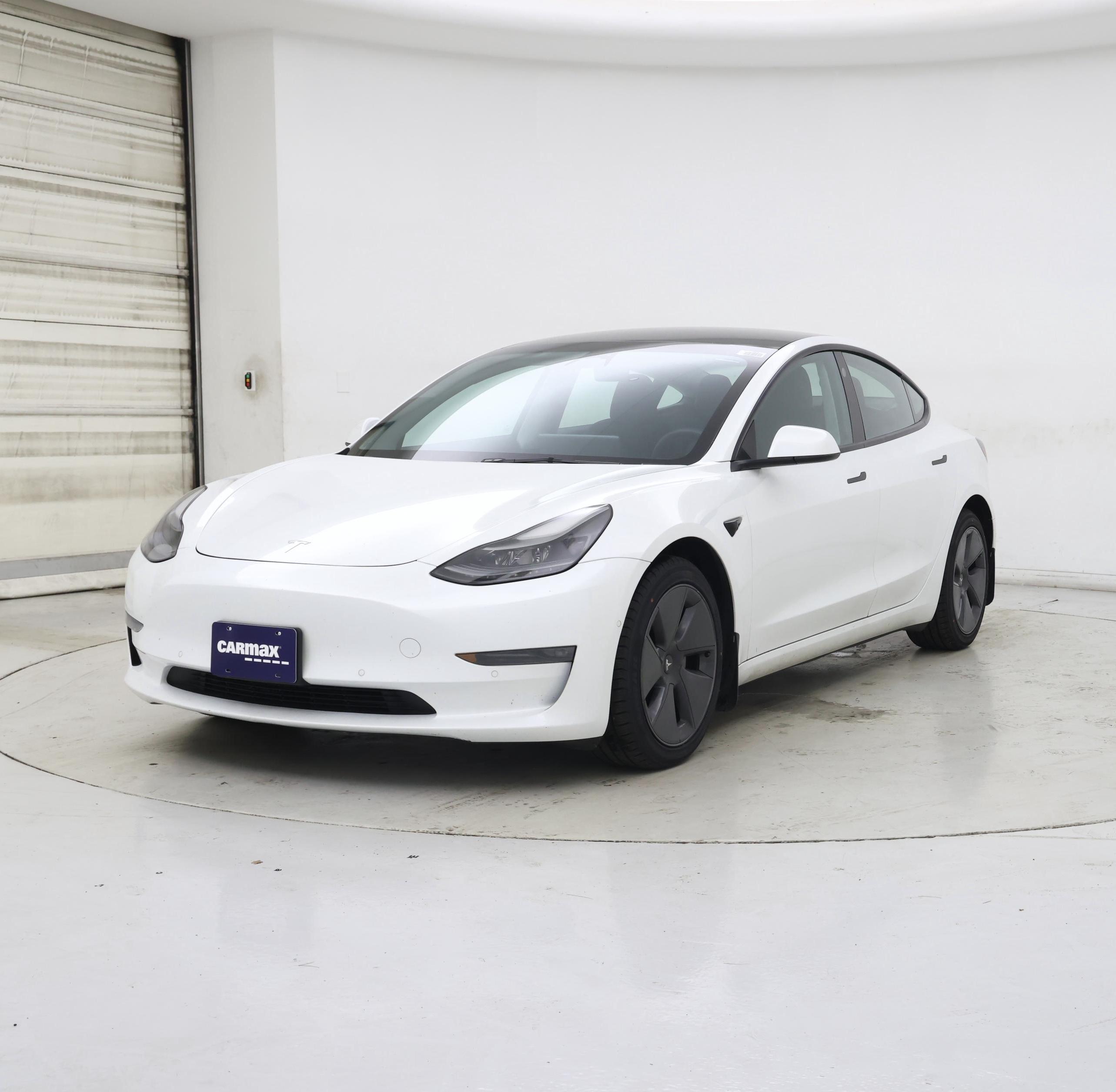 Thumbnail: 2022 Tesla Model 3 - 4