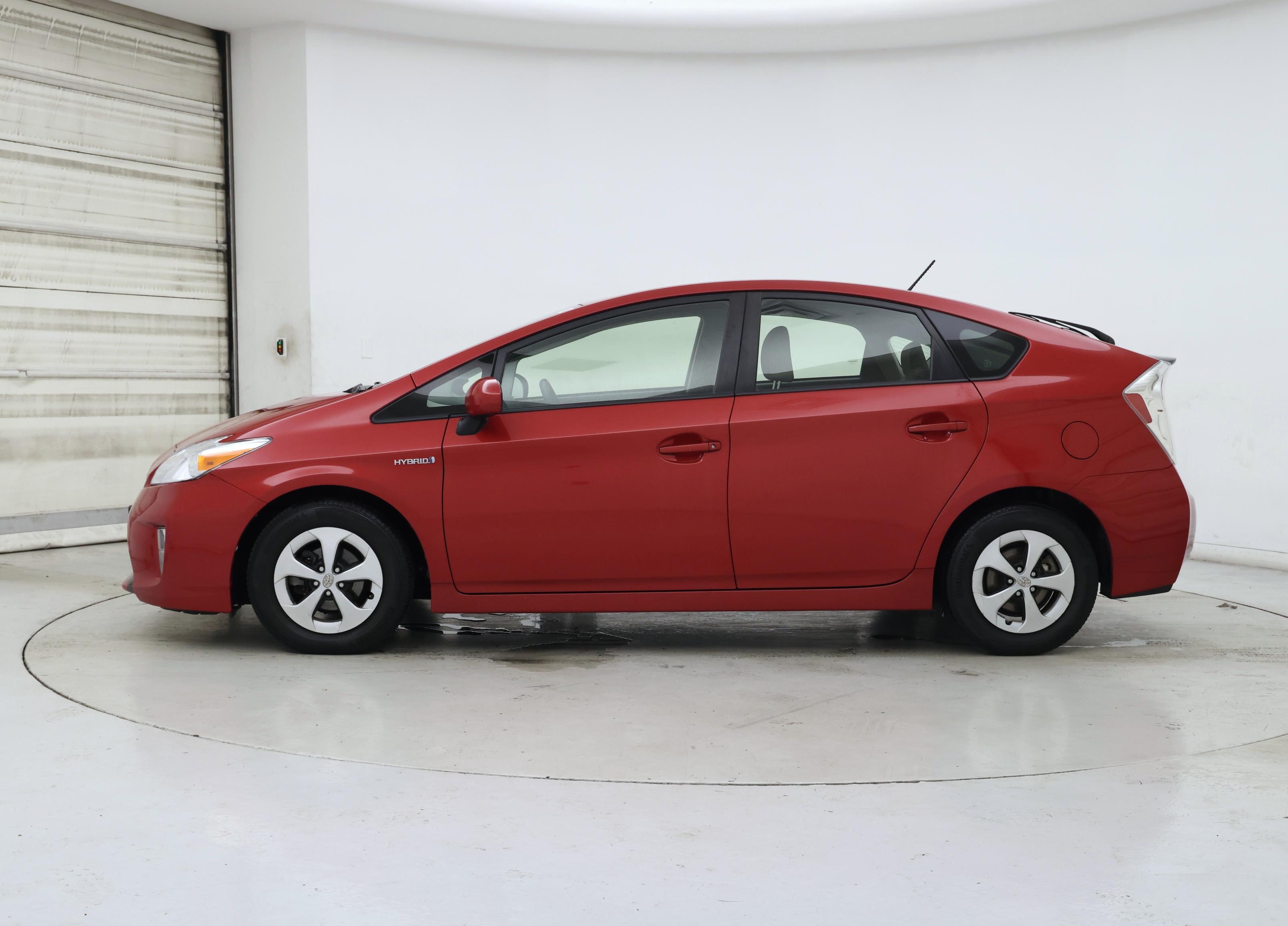 Thumbnail: 2014 Toyota Prius - 3