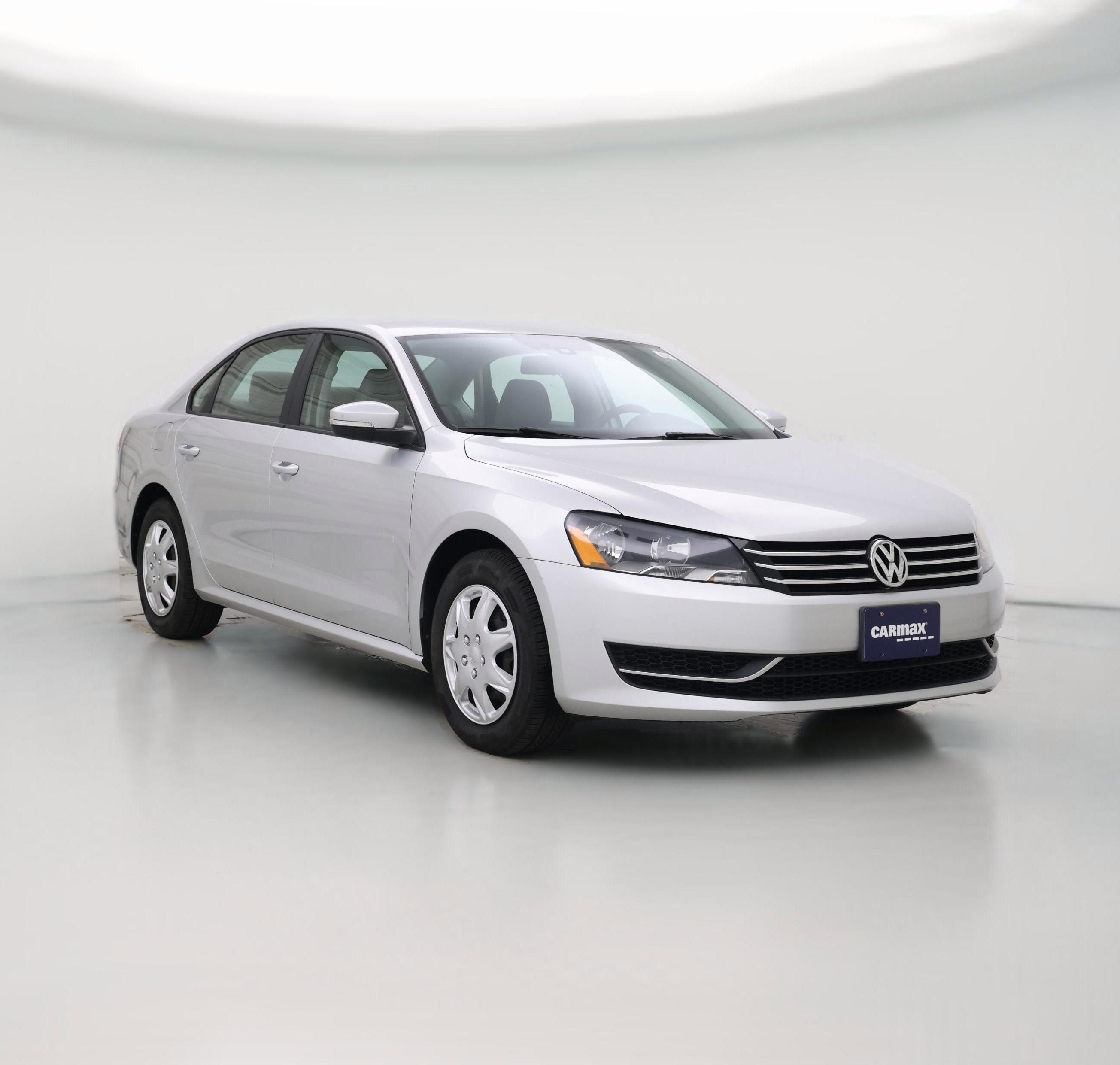 Thumbnail: 2014 Volkswagen Passat - 1