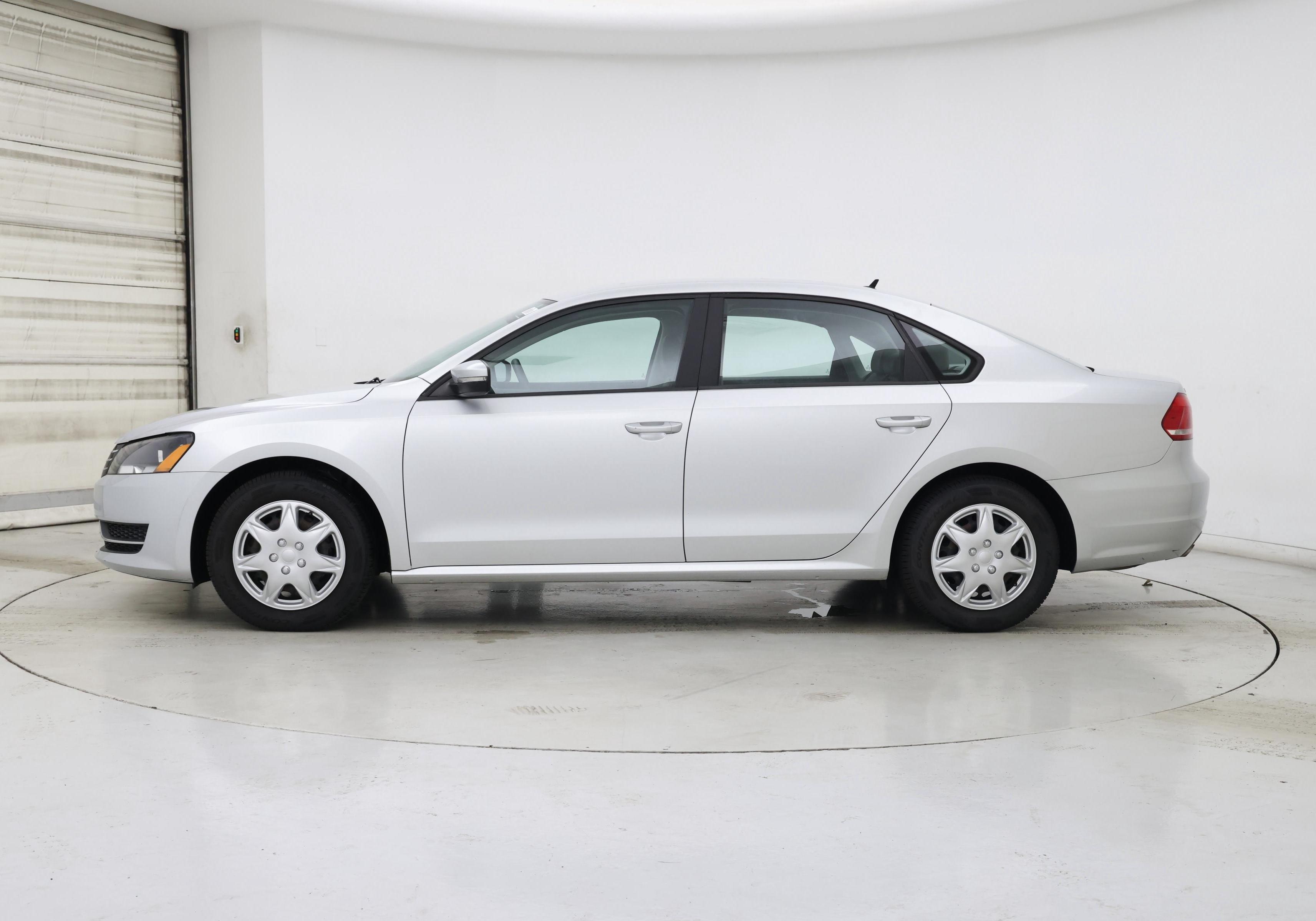 Thumbnail: 2014 Volkswagen Passat - 3