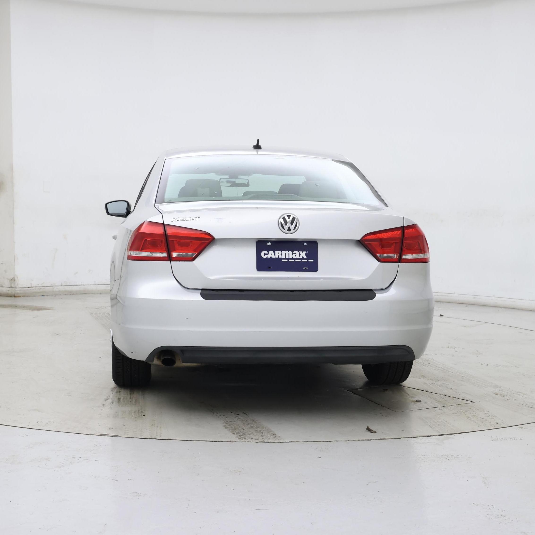 Thumbnail: 2014 Volkswagen Passat - 6