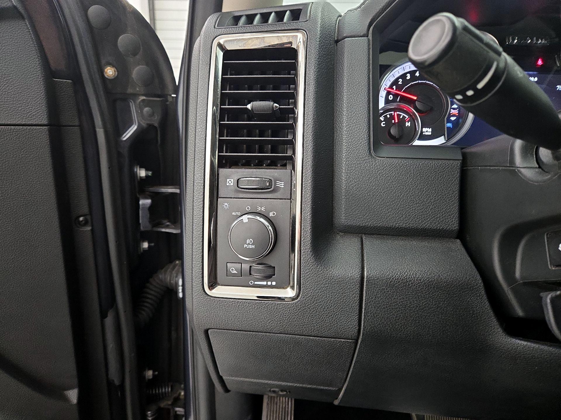 Thumbnail: 2016 RAM 1500 - 13