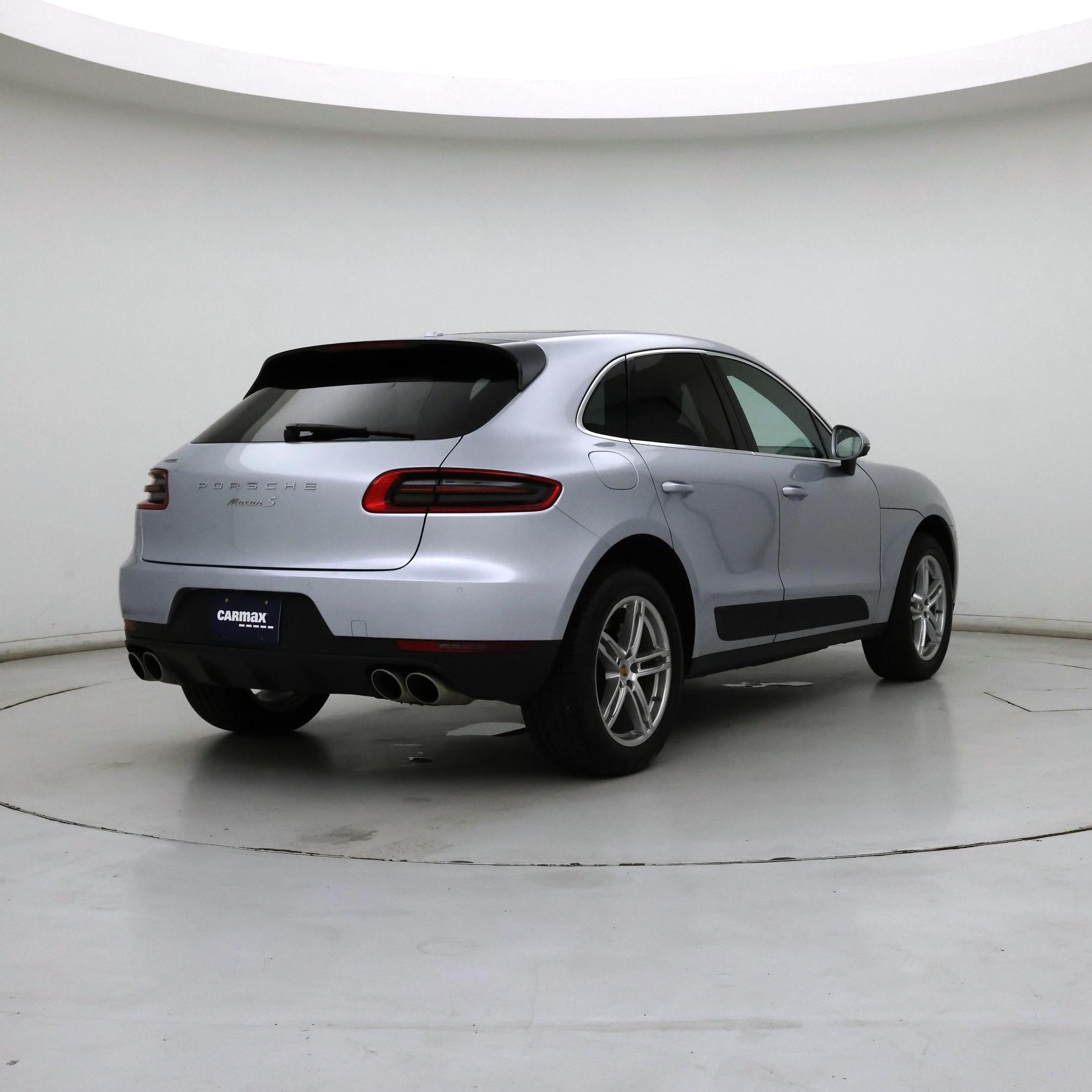 Thumbnail: 2015 Porsche Macan - 8