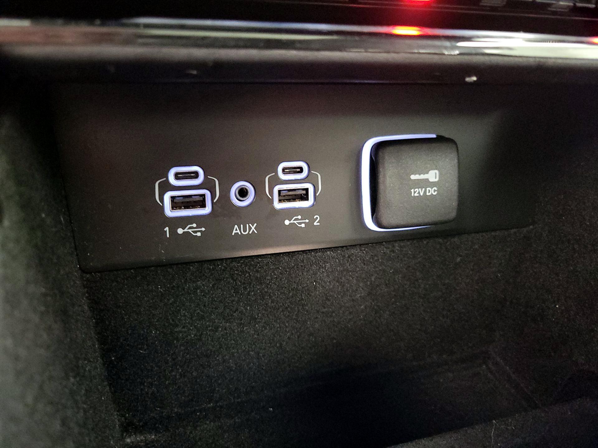 Thumbnail: 2022 Jeep Grand Cherokee - 19