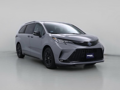 Silver 2025 Toyota Sienna XSE