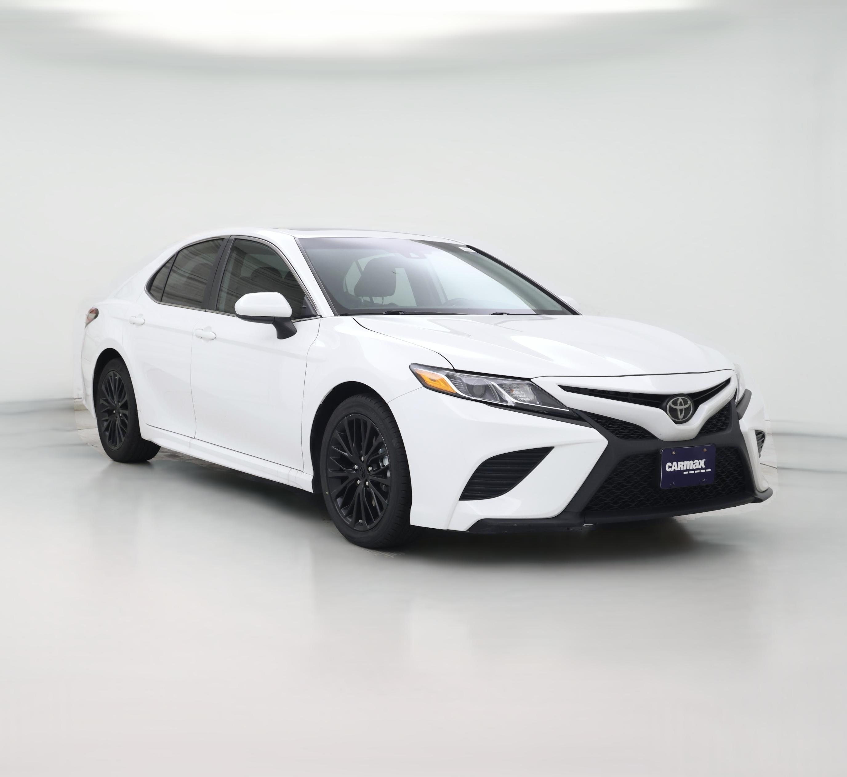 Thumbnail: 2019 Toyota Camry - 1