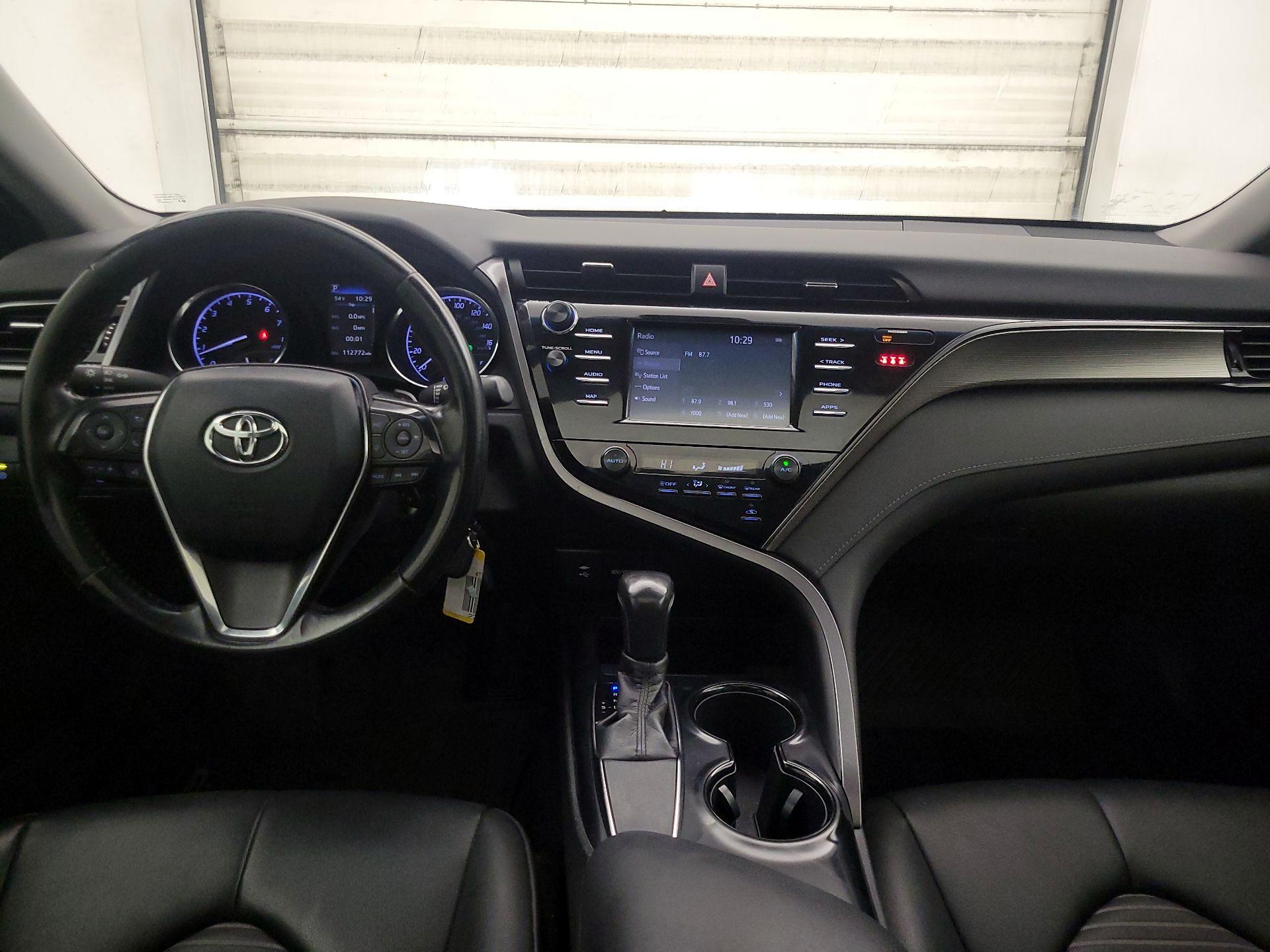Thumbnail: 2019 Toyota Camry - 9