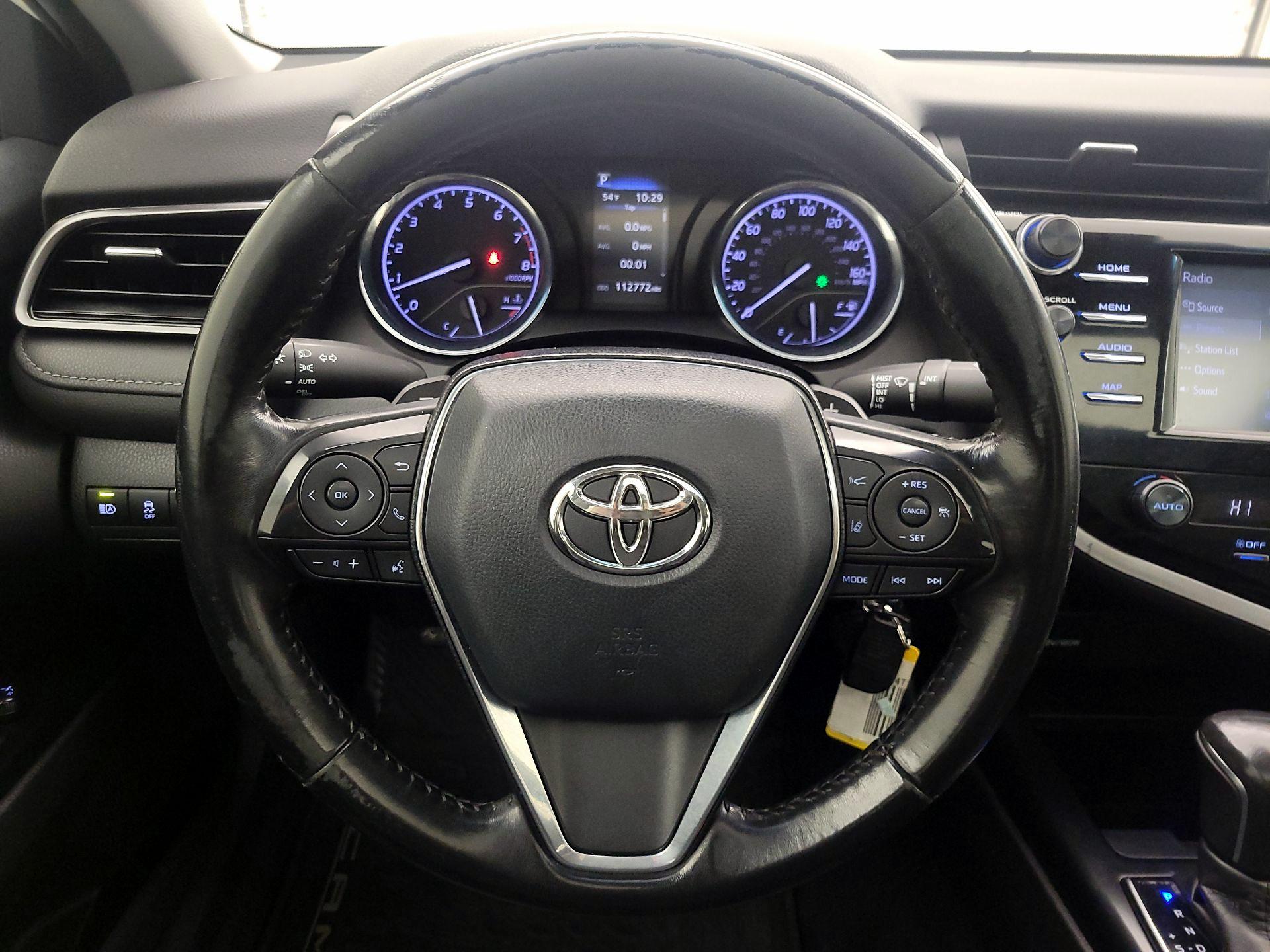 Thumbnail: 2019 Toyota Camry - 10