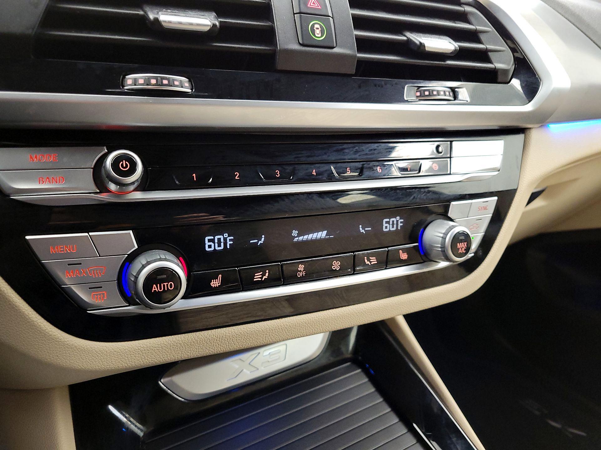 Thumbnail: 2021 BMW X3 - 17