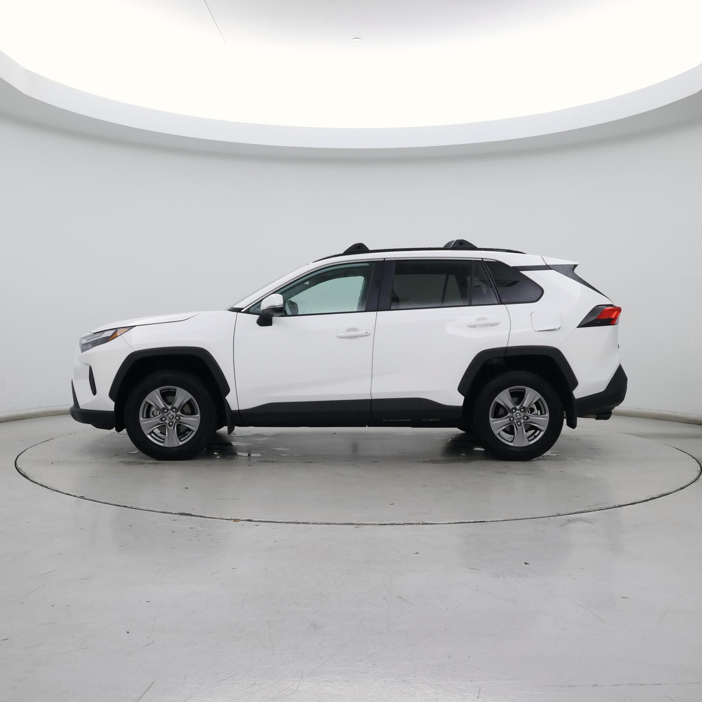 Thumbnail: 2024 Toyota RAV4 - 3