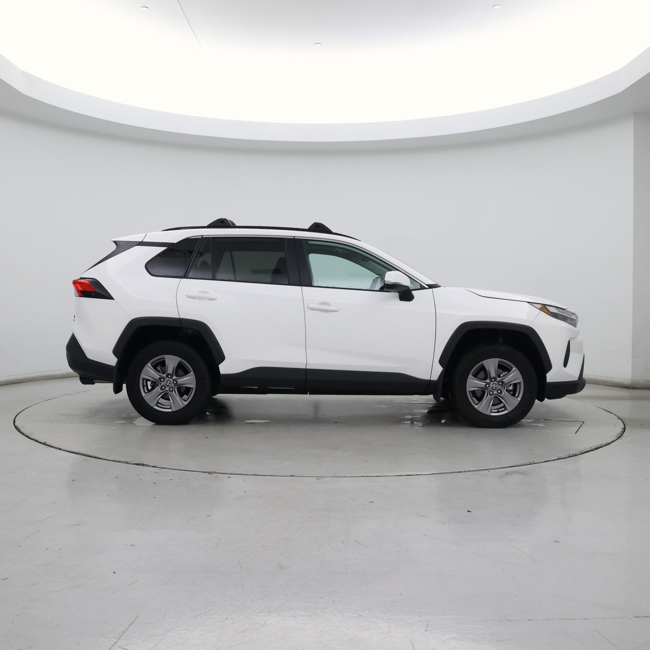 Thumbnail: 2024 Toyota RAV4 - 7