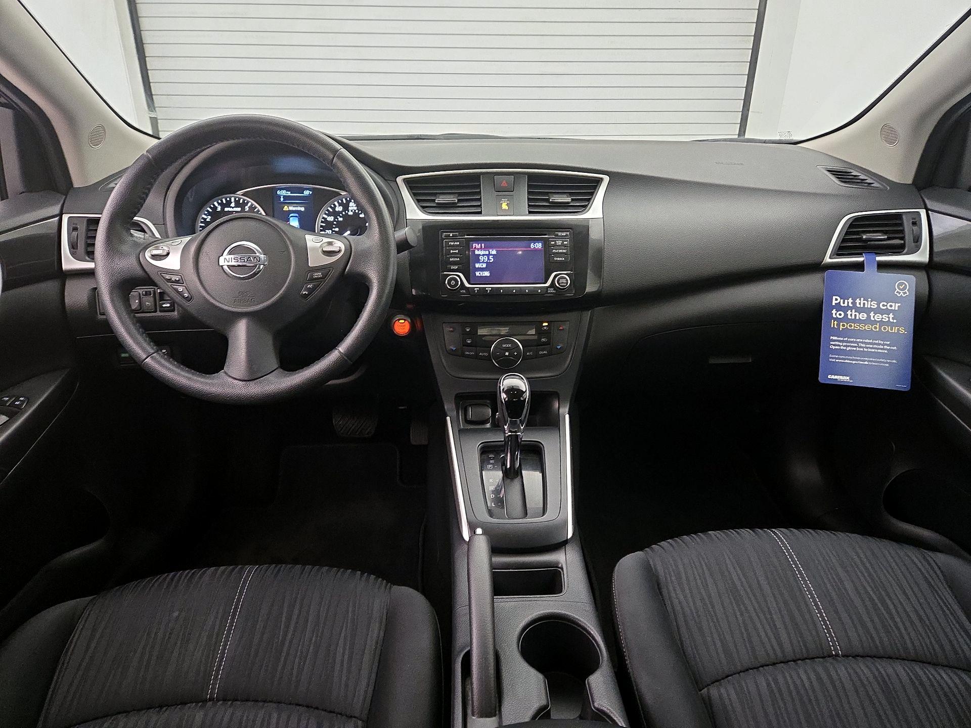 Thumbnail: 2018 Nissan Sentra - 9