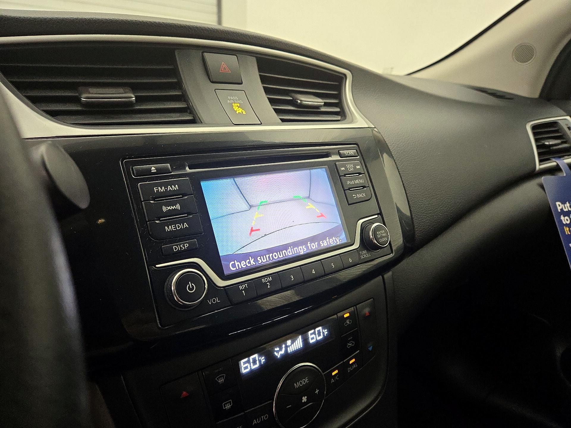Thumbnail: 2018 Nissan Sentra - 14