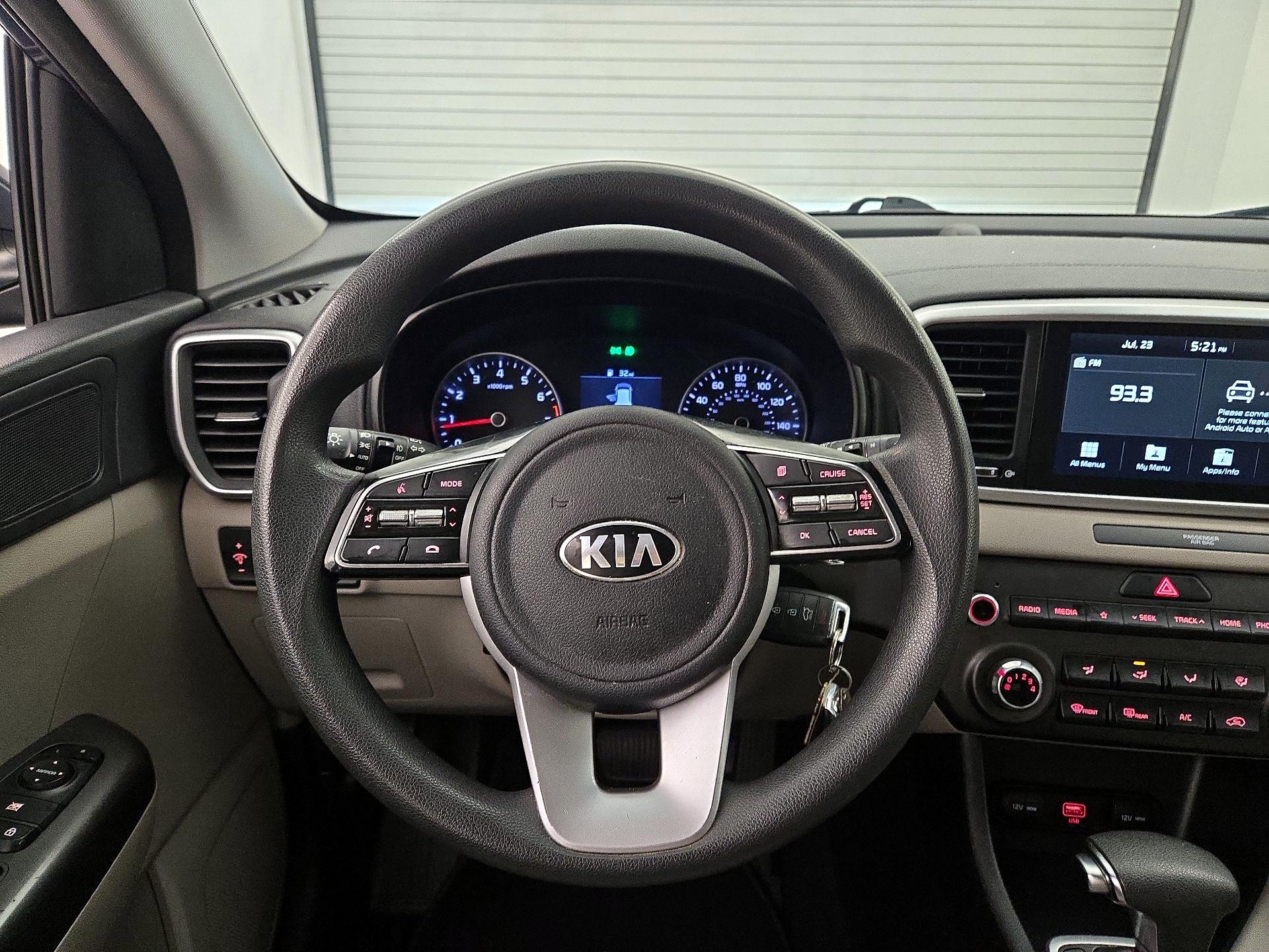 Thumbnail: 2020 Kia Sportage - 10