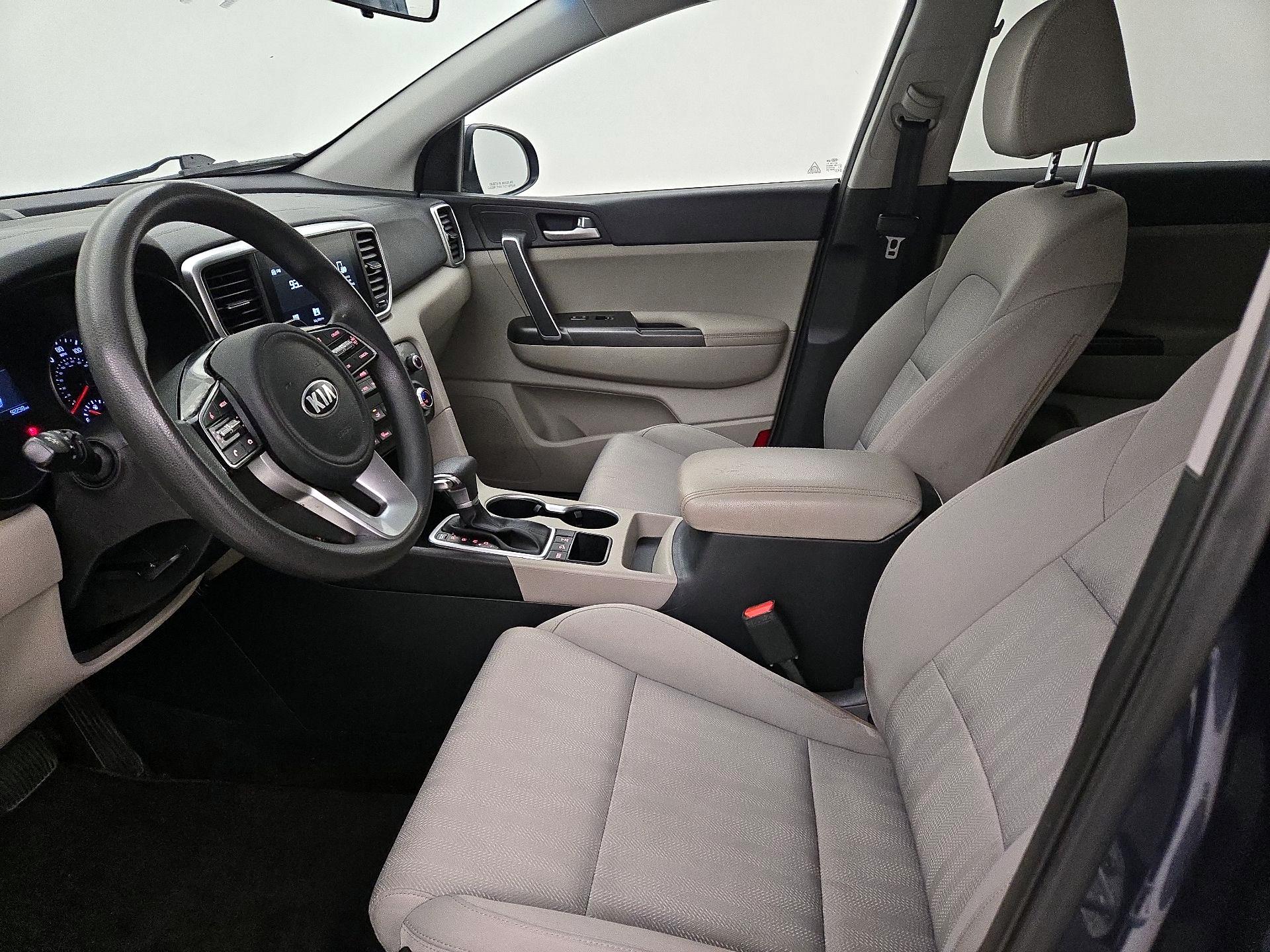 Thumbnail: 2020 Kia Sportage - 11