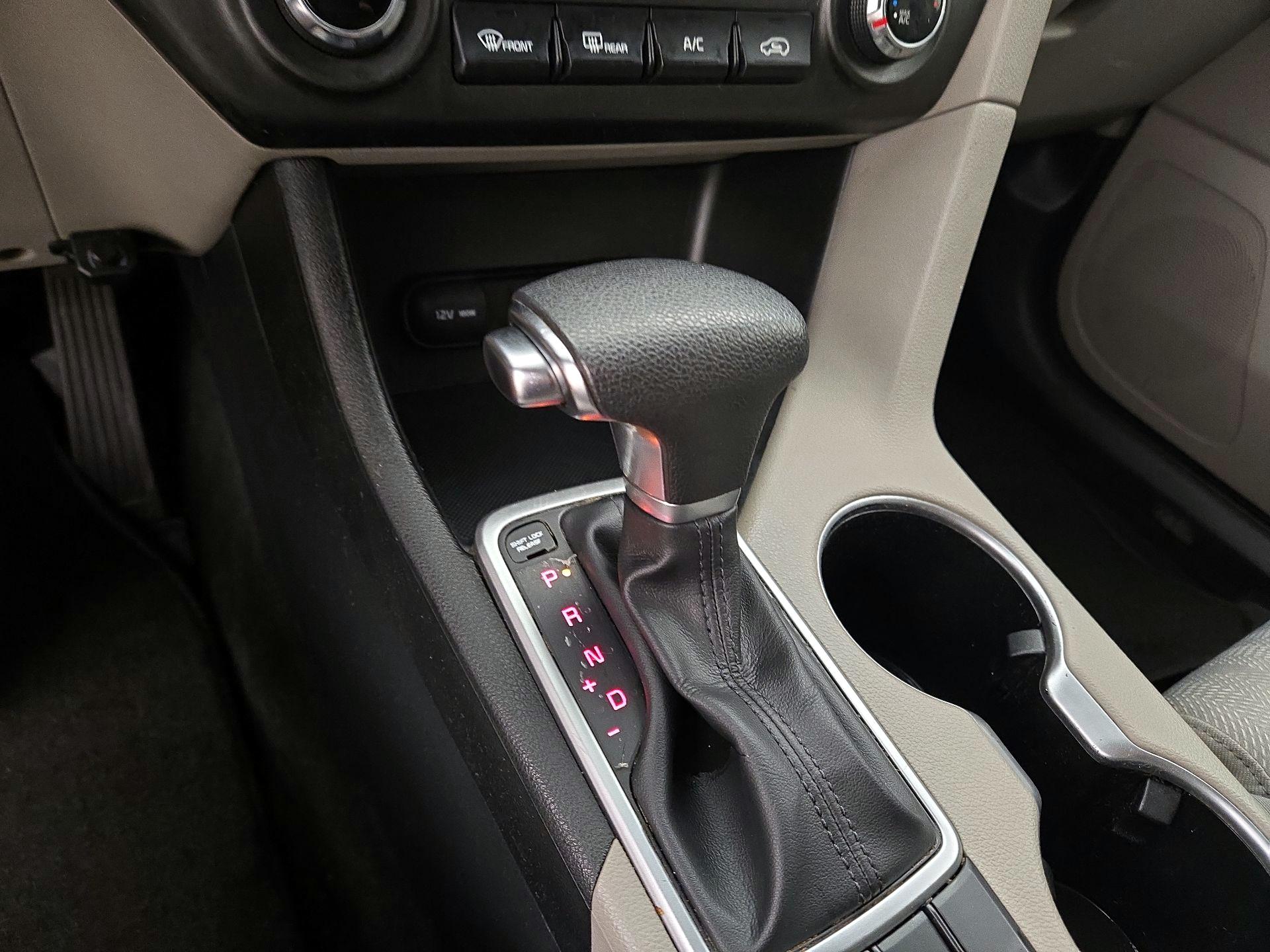 Thumbnail: 2020 Kia Sportage - 17