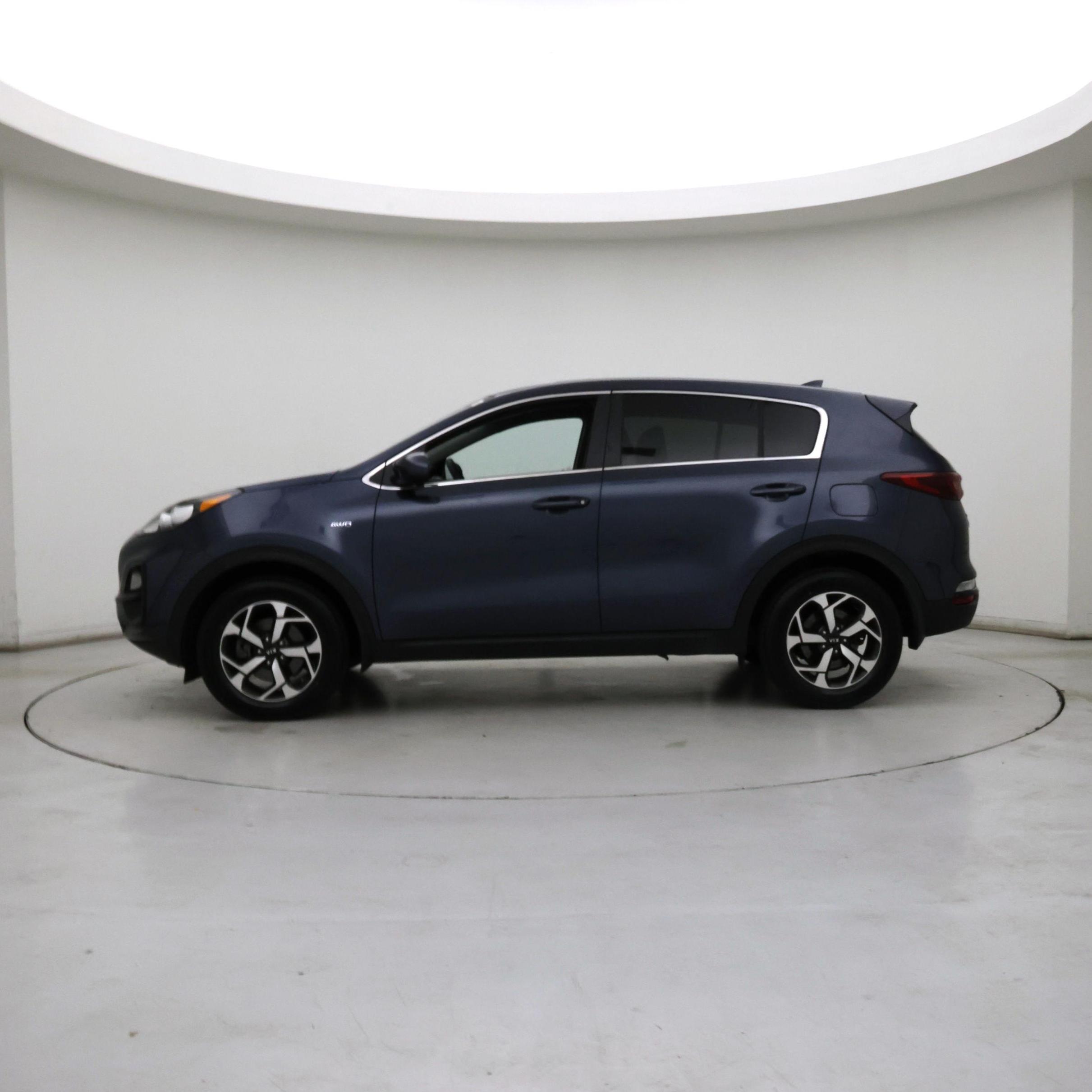 Thumbnail: 2020 Kia Sportage - 3