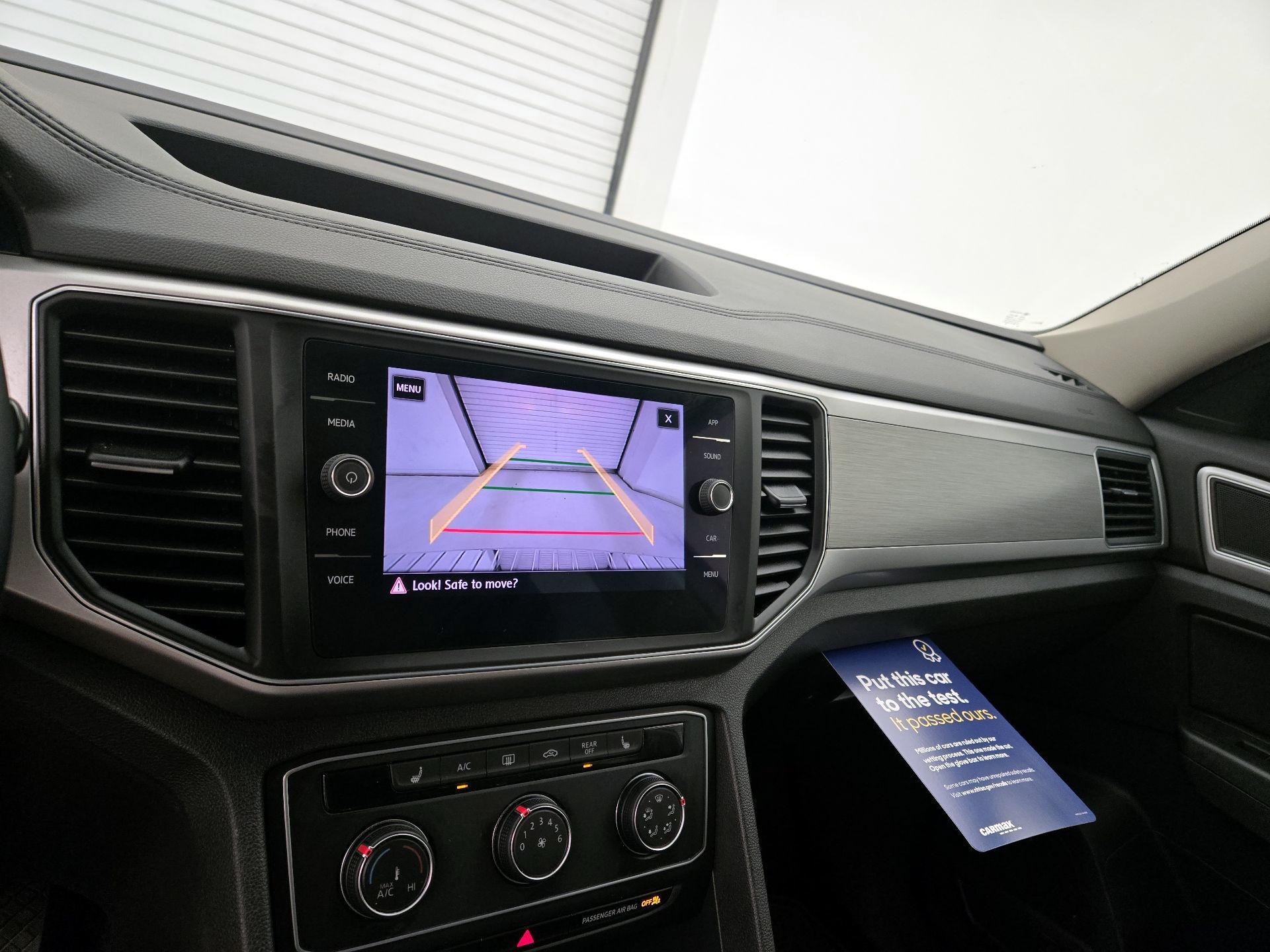 Thumbnail: 2018 Volkswagen Atlas - 14