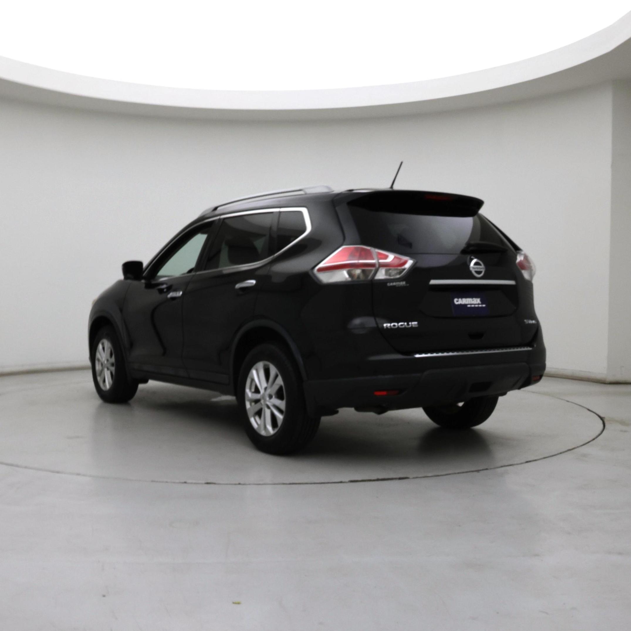Thumbnail: 2016 Nissan Rogue - 2