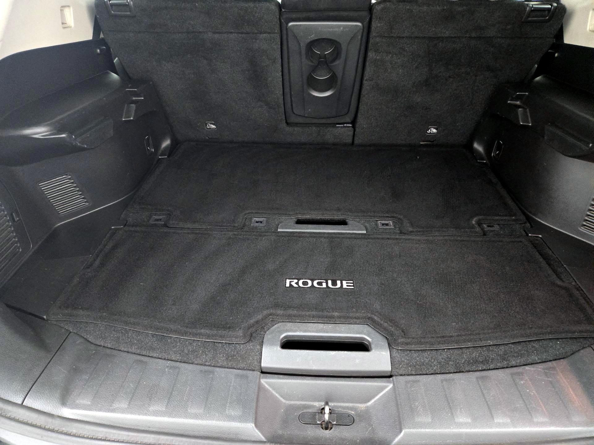 Thumbnail: 2016 Nissan Rogue - 20