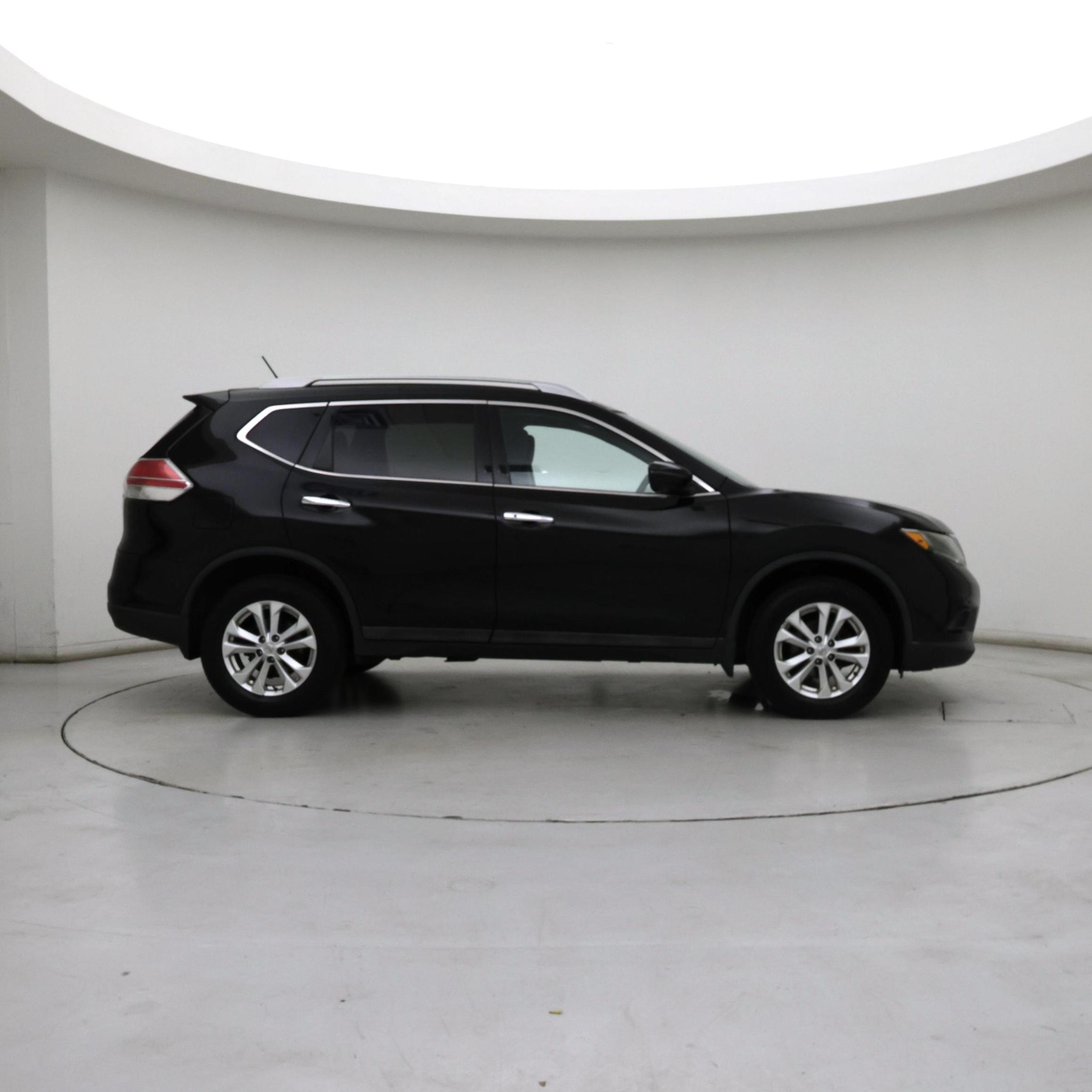 Thumbnail: 2016 Nissan Rogue - 7