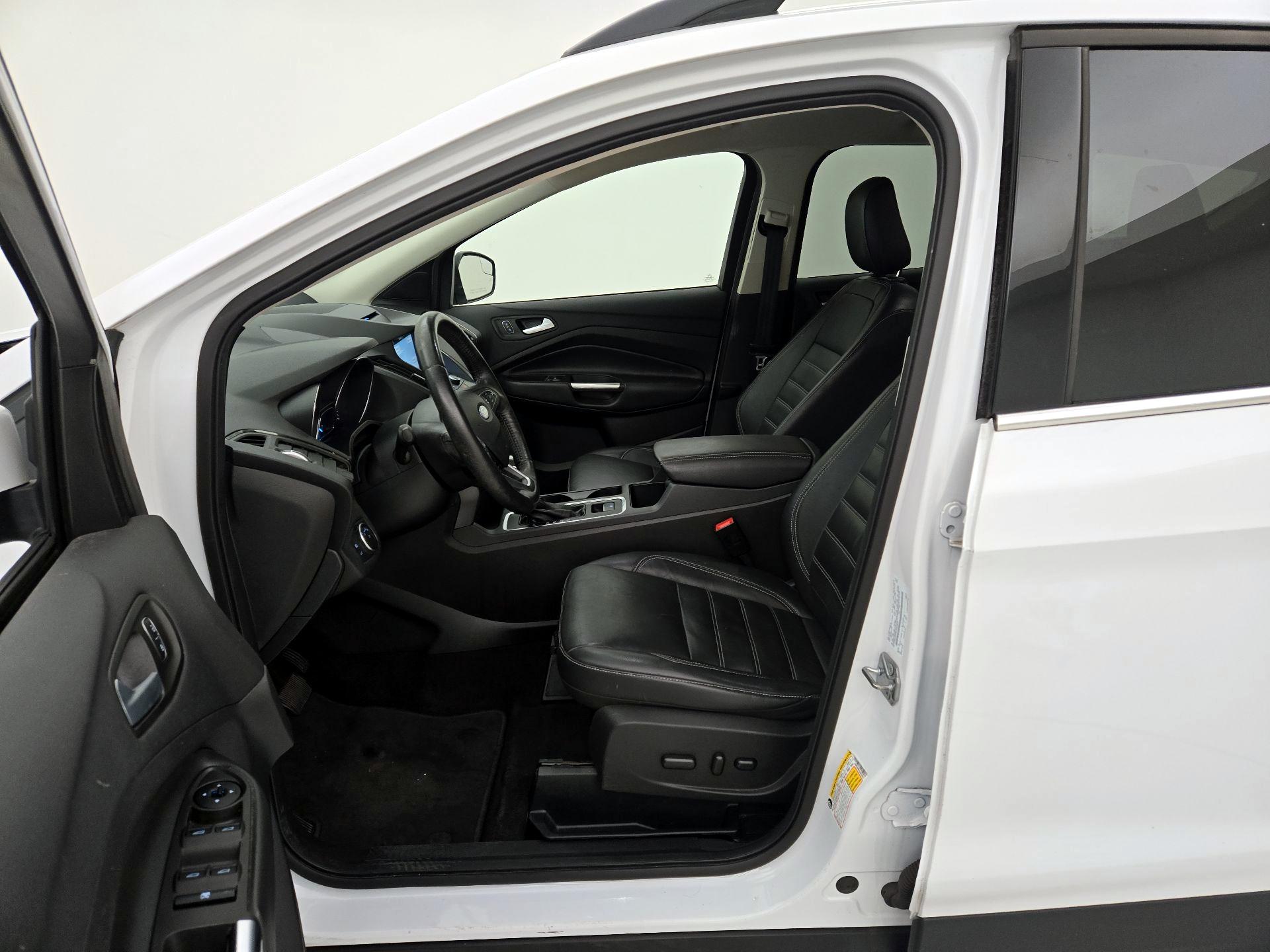Thumbnail: 2018 Ford Escape - 11