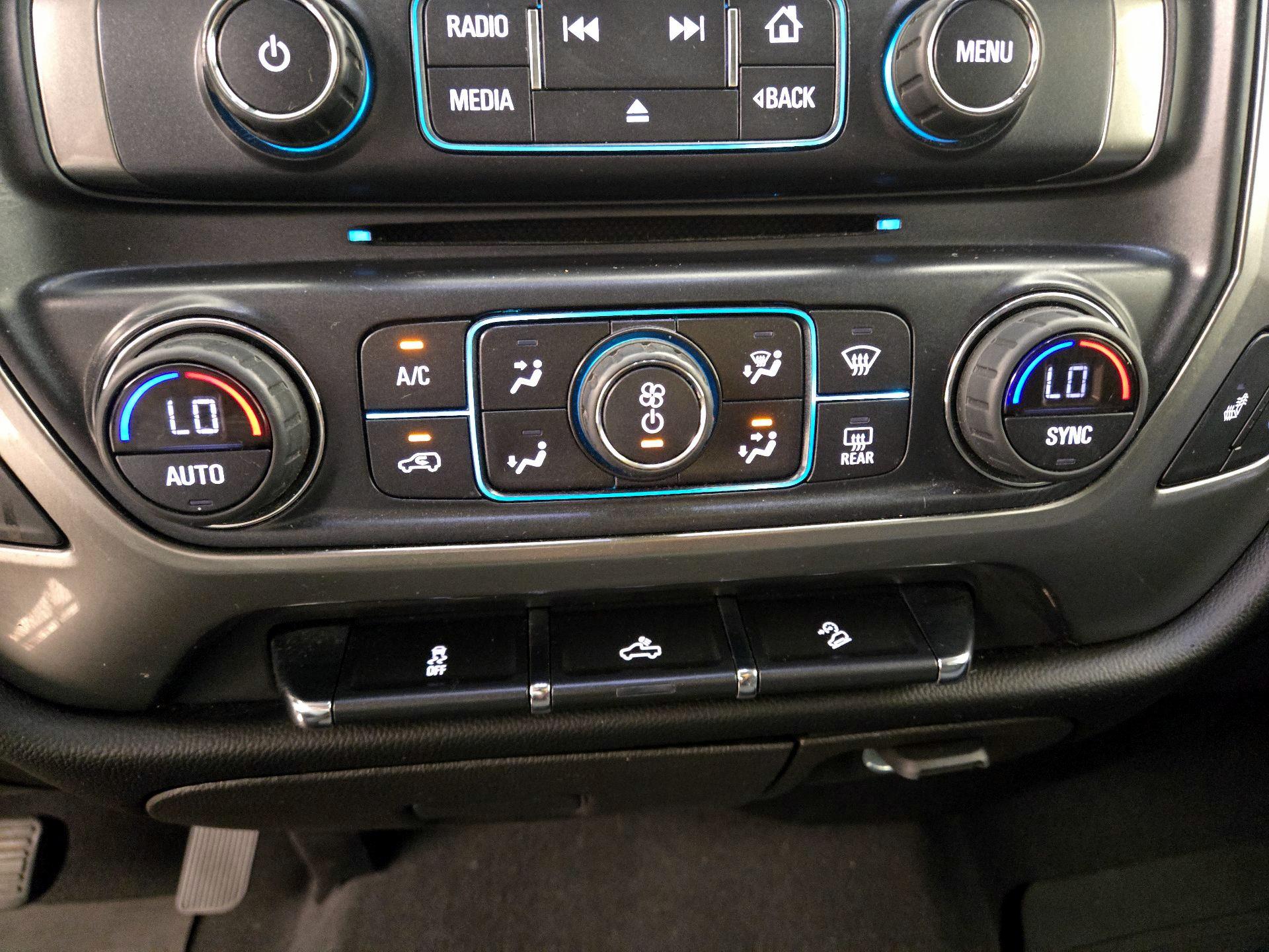 Thumbnail: 2018 Chevrolet Silverado 1500 - 14