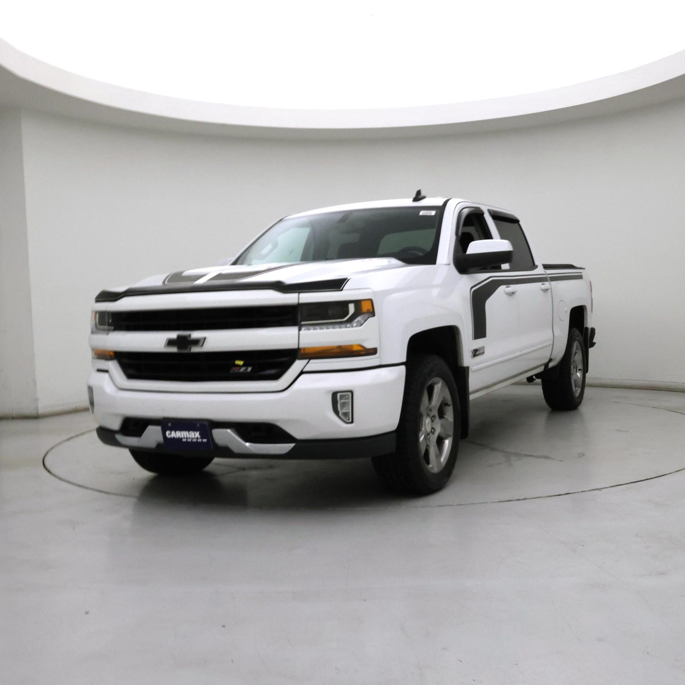 Thumbnail: 2018 Chevrolet Silverado 1500 - 4