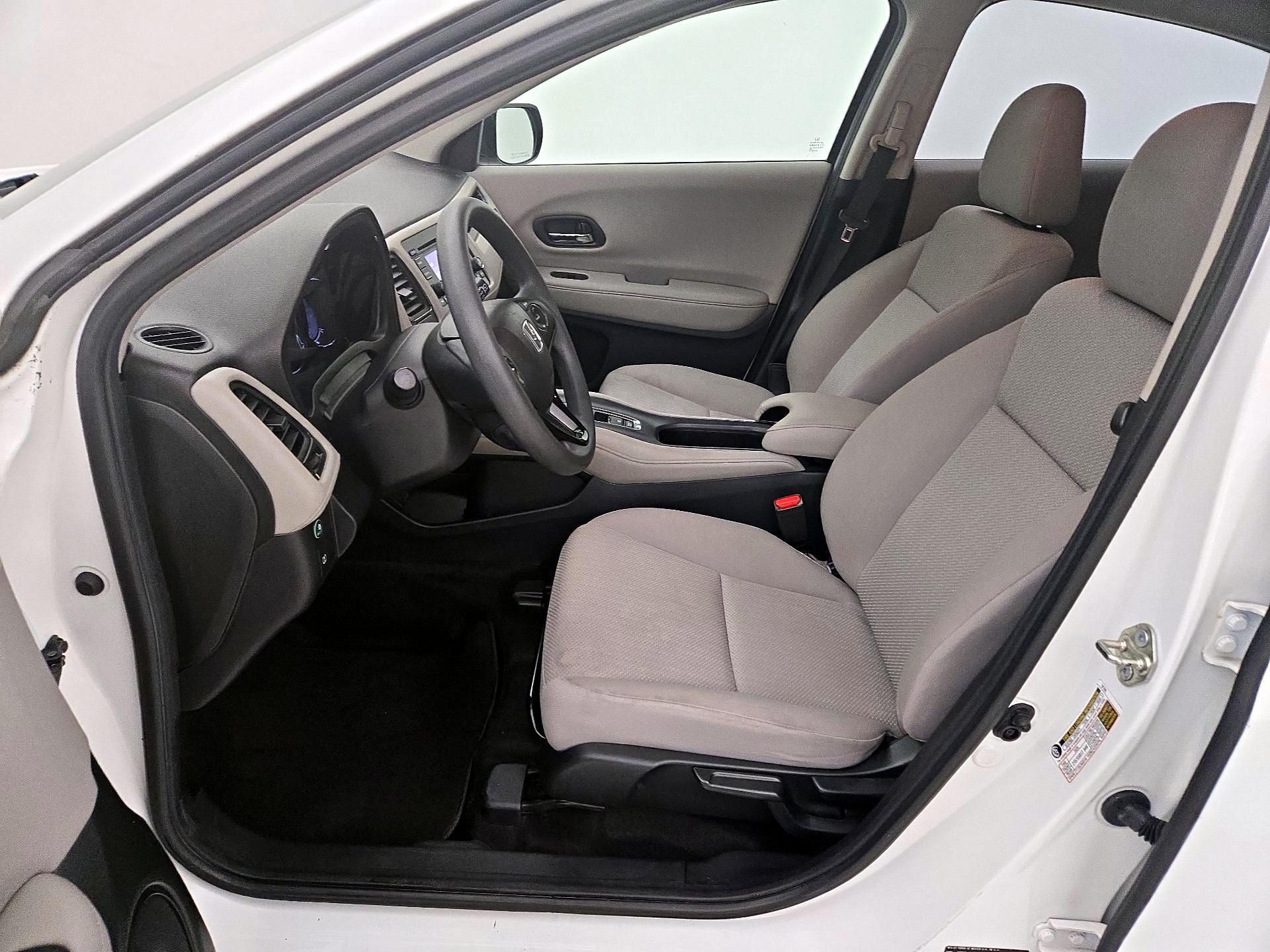 Thumbnail: 2017 Honda HR-V - 11