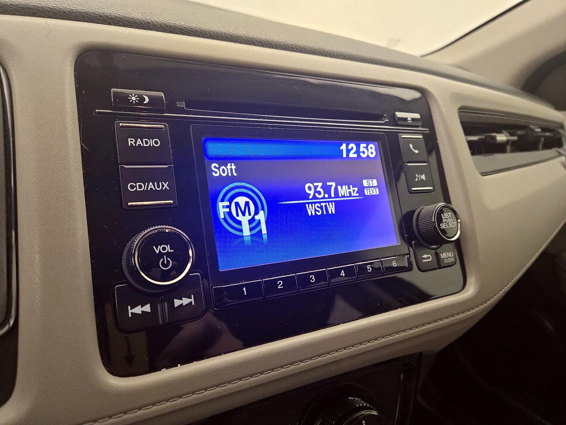 Thumbnail: 2017 Honda HR-V - 15