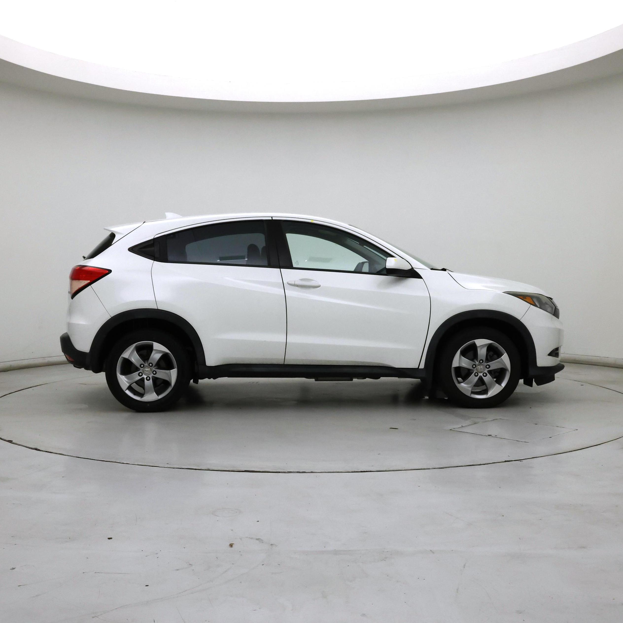 Thumbnail: 2017 Honda HR-V - 7