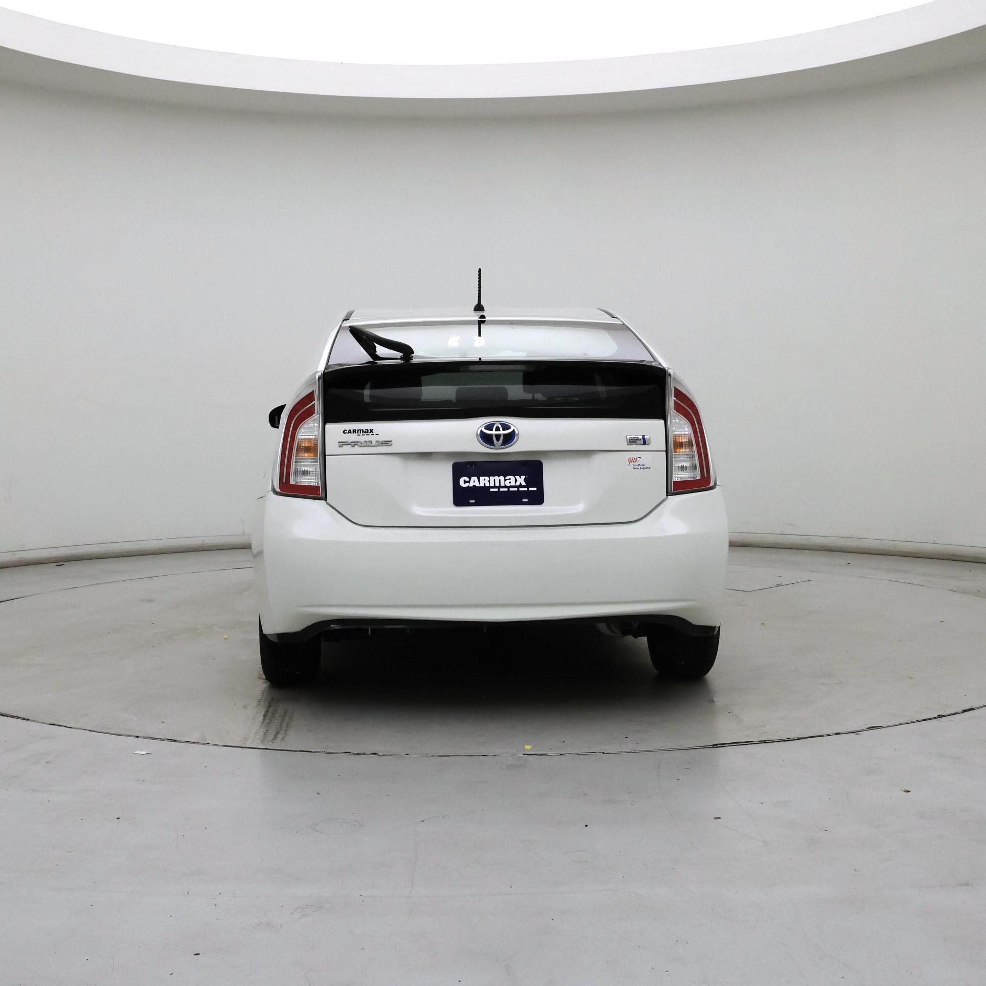 Thumbnail: 2013 Toyota Prius - 6