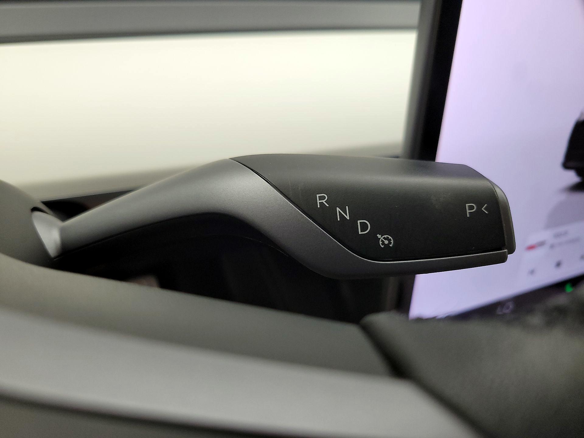 Thumbnail: 2022 Tesla Model Y - 17
