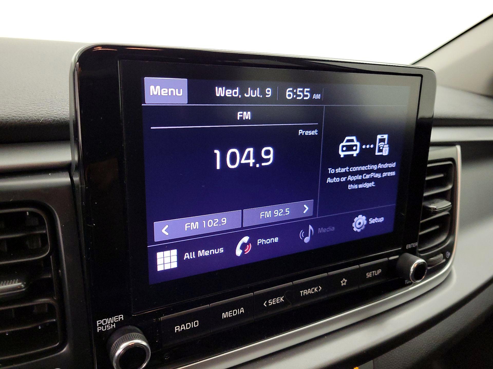 Thumbnail: 2021 Kia Rio - 15