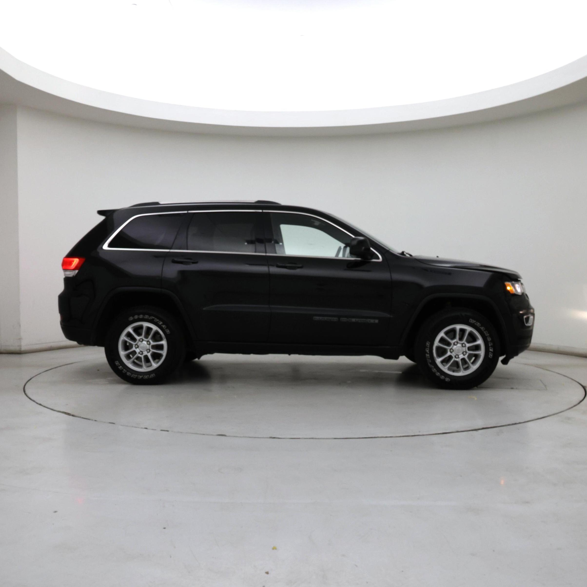 Thumbnail: 2018 Jeep Grand Cherokee - 7