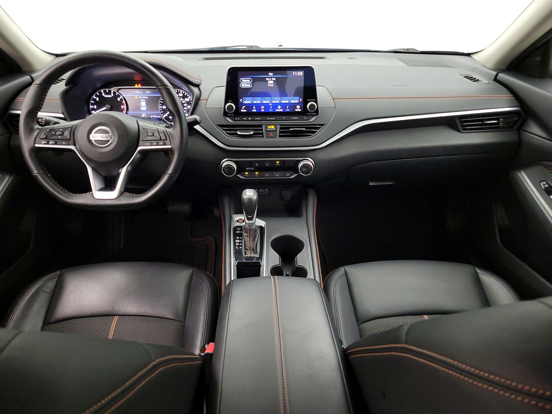 Thumbnail: 2022 Nissan Altima - 9