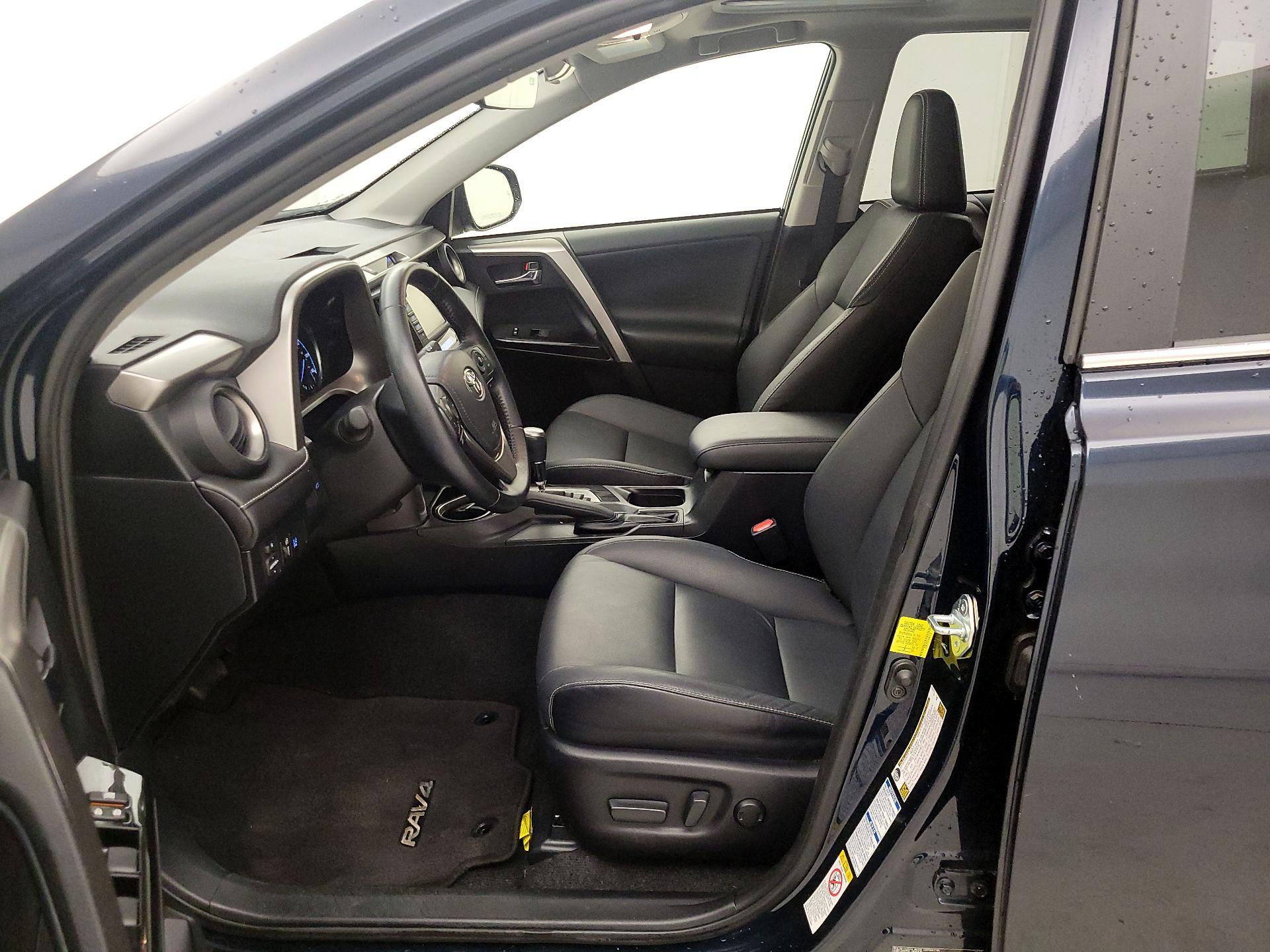Thumbnail: 2017 Toyota RAV4 - 11